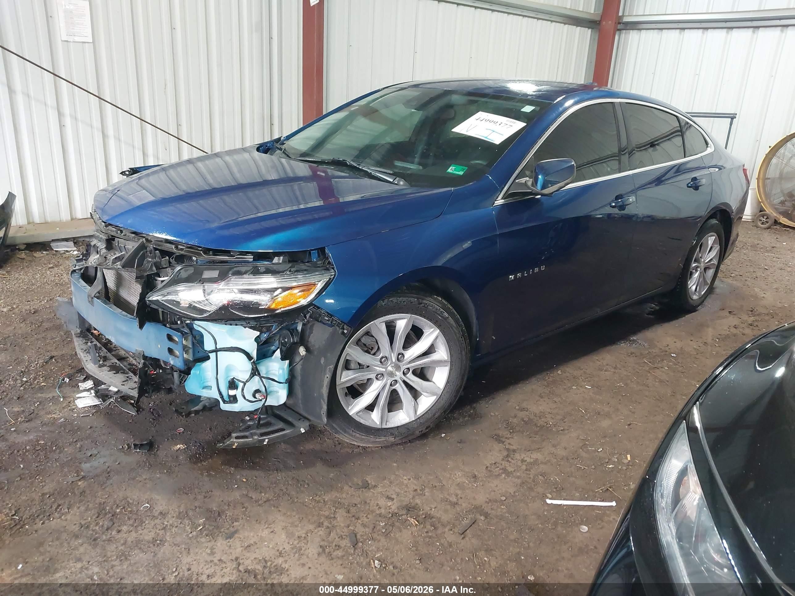 2019 Chevrolet Malibu Lt Синий vin: 1G1ZD5ST2KF151561