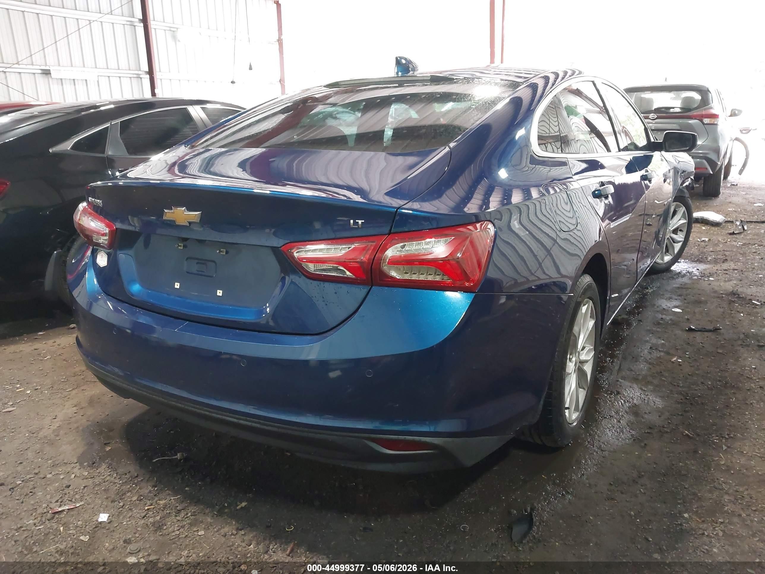 2019 Chevrolet Malibu Lt Синий vin: 1G1ZD5ST2KF151561