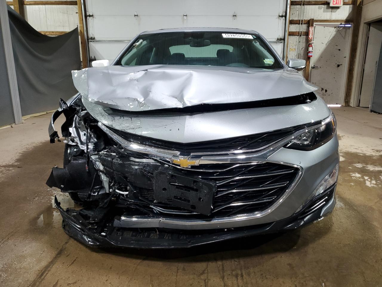 2024 Chevrolet Malibu Lt Gray vin: 1G1ZD5ST2RF188636 Damage: Right Head Lamp, Broken, Replacement Required