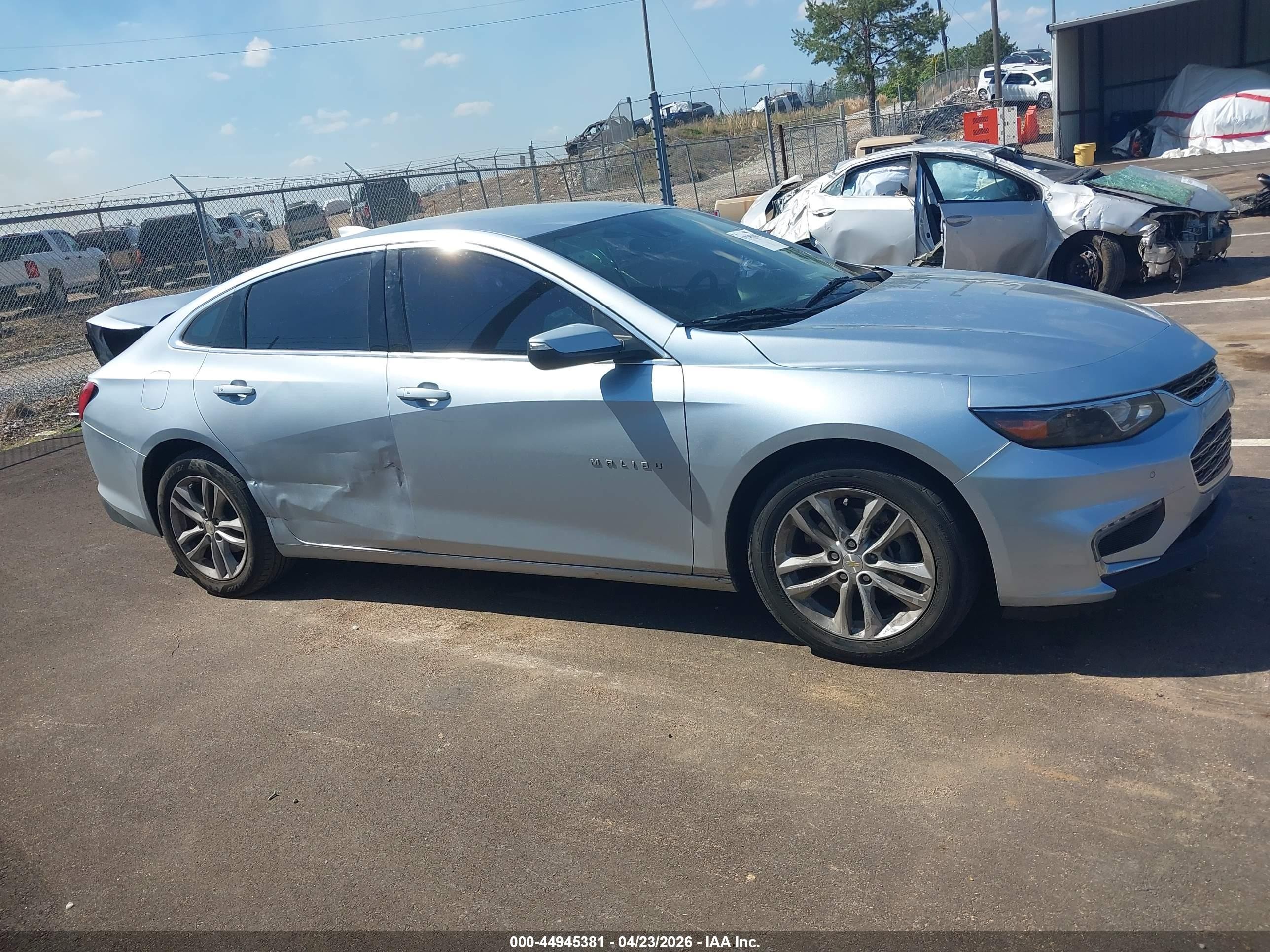 2018 Chevrolet Malibu Lt Синий vin: 1G1ZD5ST3JF160302