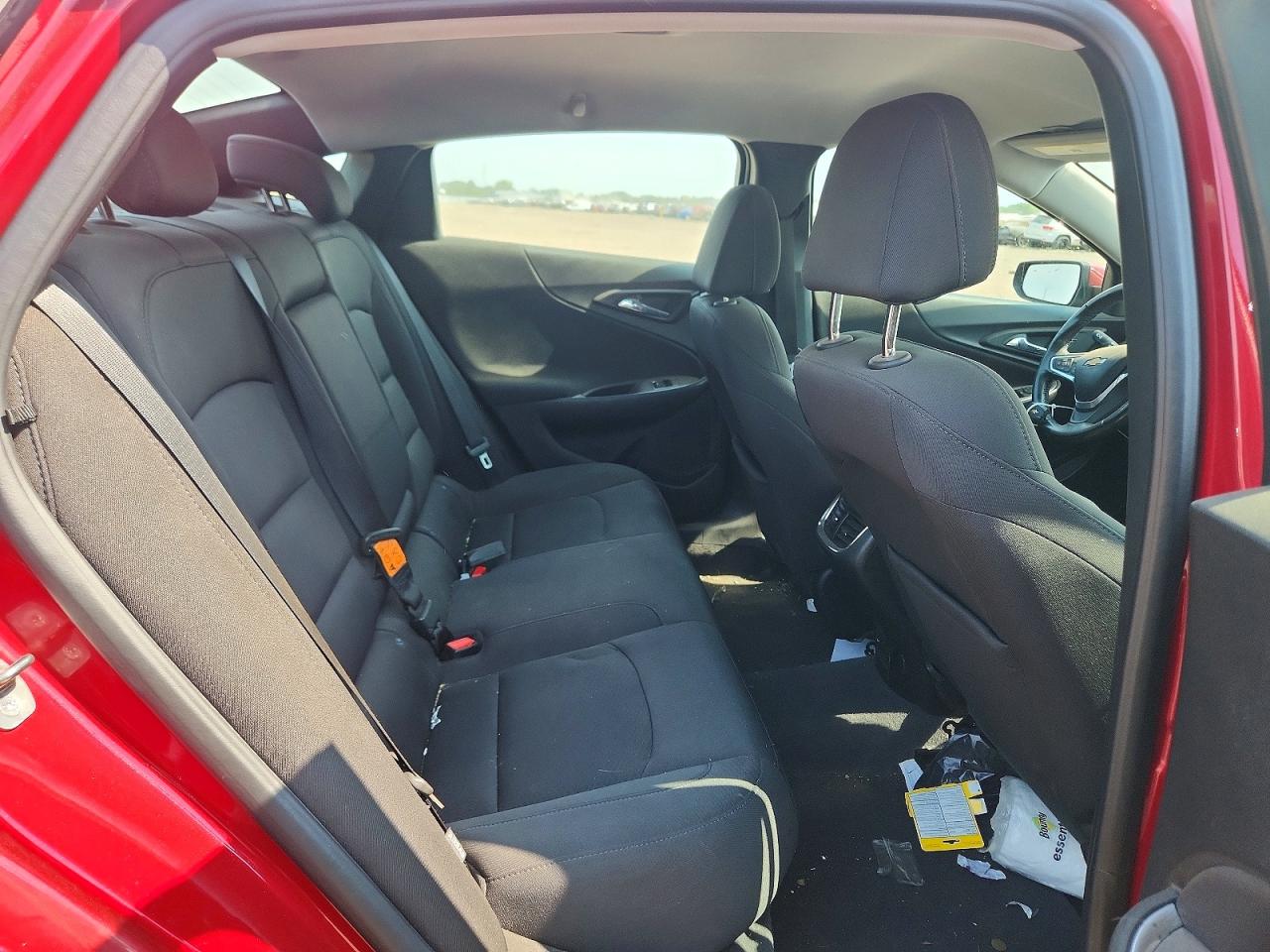 2018 Chevrolet Malibu Lt Red vin: 1G1ZD5ST3JF212964
