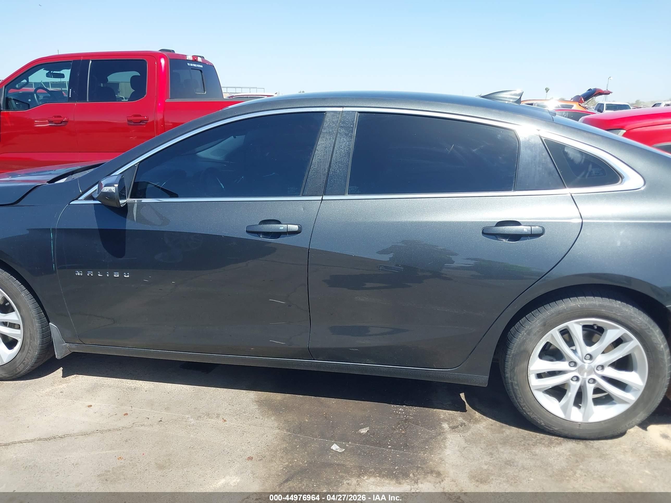 2018 Chevrolet Malibu Lt Черный vin: 1G1ZD5ST3JF234494
