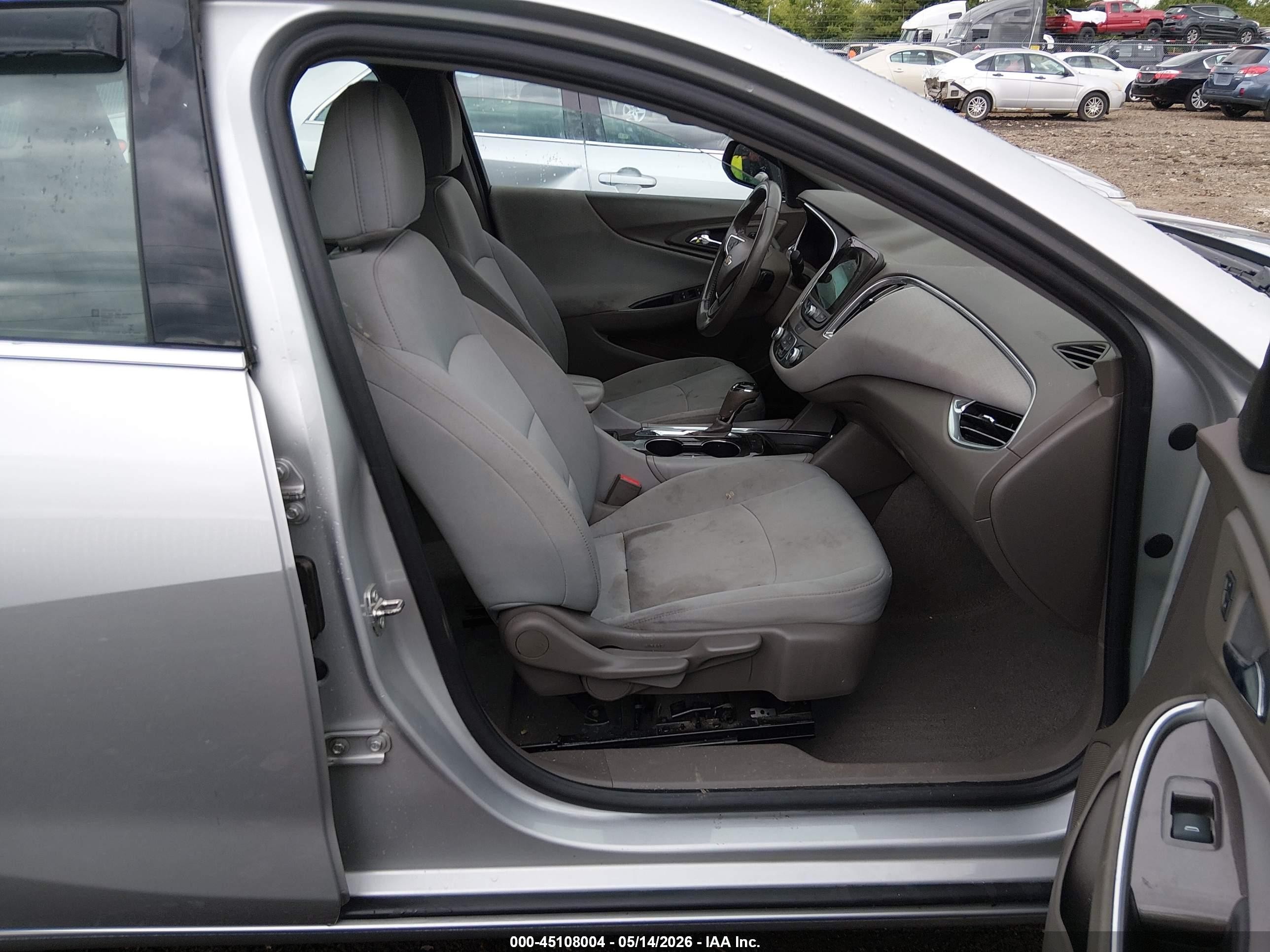 2018 Chevrolet Malibu Lt Gray vin: 1G1ZD5ST3JF265664