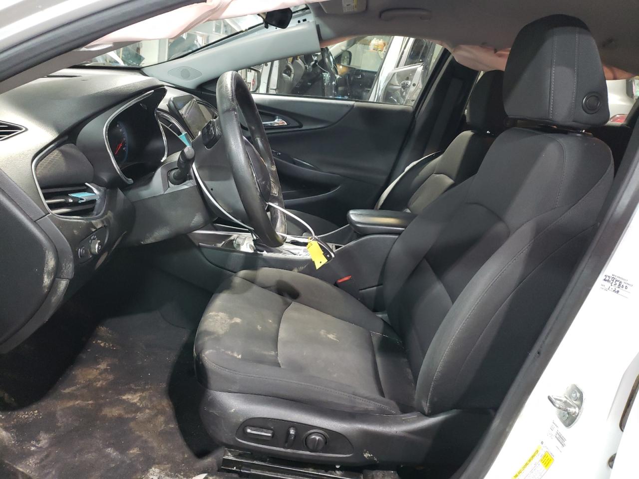 2020 Chevrolet Malibu Lt   White vin: 1G1ZD5ST3LF098256