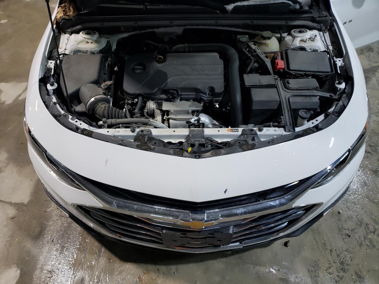 2020 Chevrolet Malibu Lt   White vin: 1G1ZD5ST3LF098256