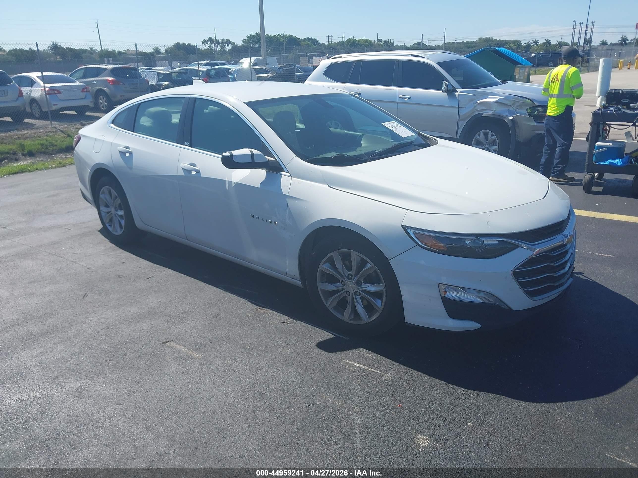 2021 Chevrolet Malibu Fwd Lt White vin: 1G1ZD5ST3MF063802