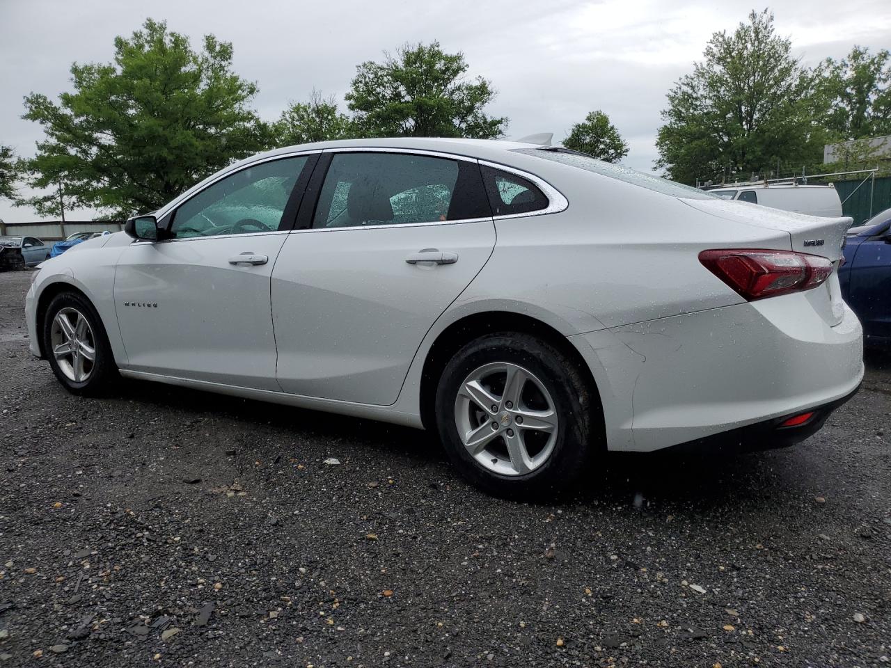 2022 Chevrolet Malibu Lt White vin: 1G1ZD5ST3NF193743 Damage: Left Qtr Panel, Multiple Scratches Heavy, 3