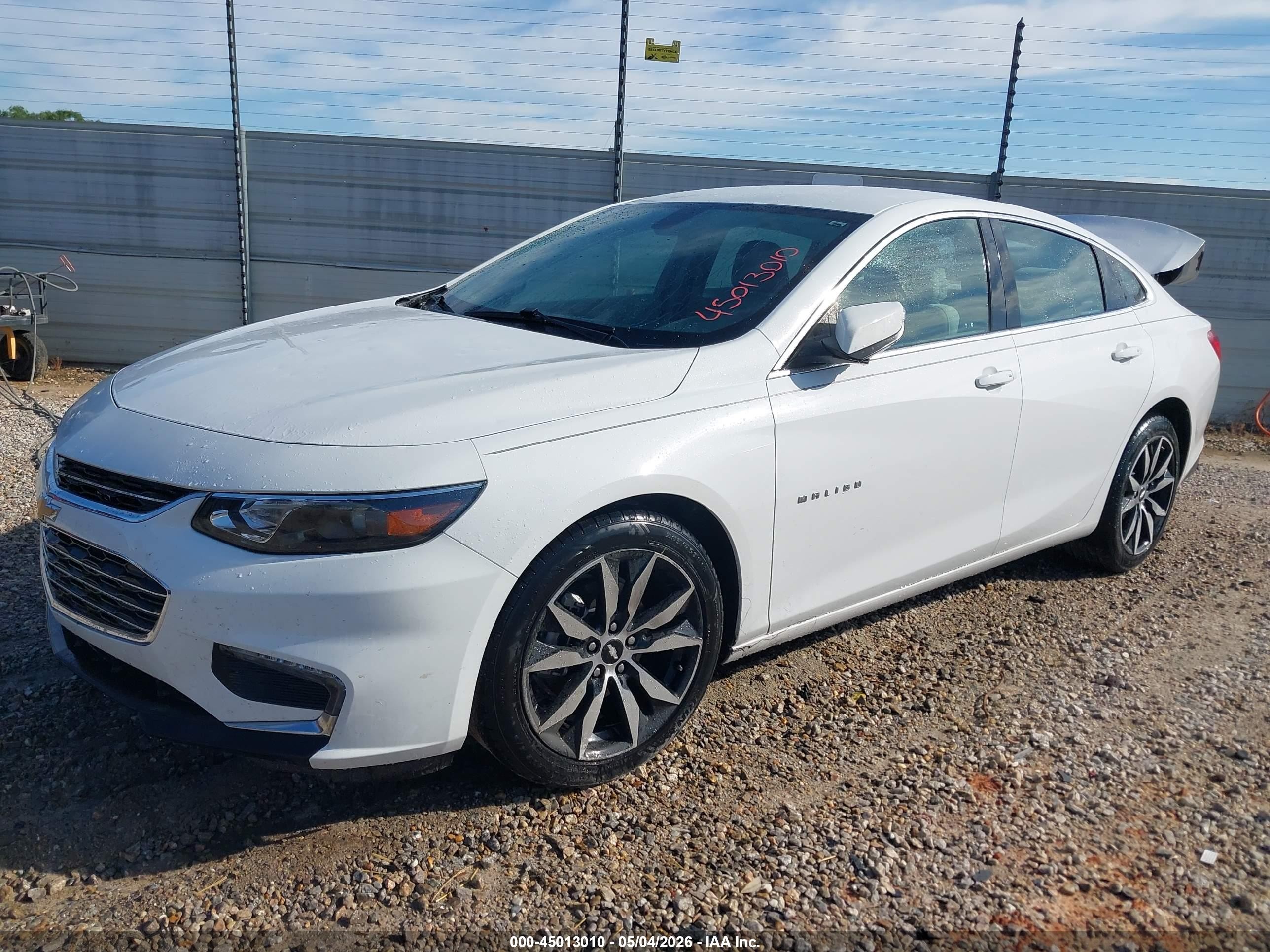 2018 Chevrolet Malibu Lt White vin: 1G1ZD5ST4JF288547
