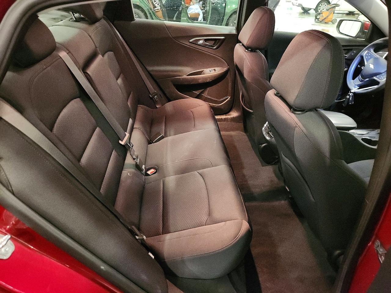 2019 Chevrolet Malibu Lt Maroon vin: 1G1ZD5ST4KF219715