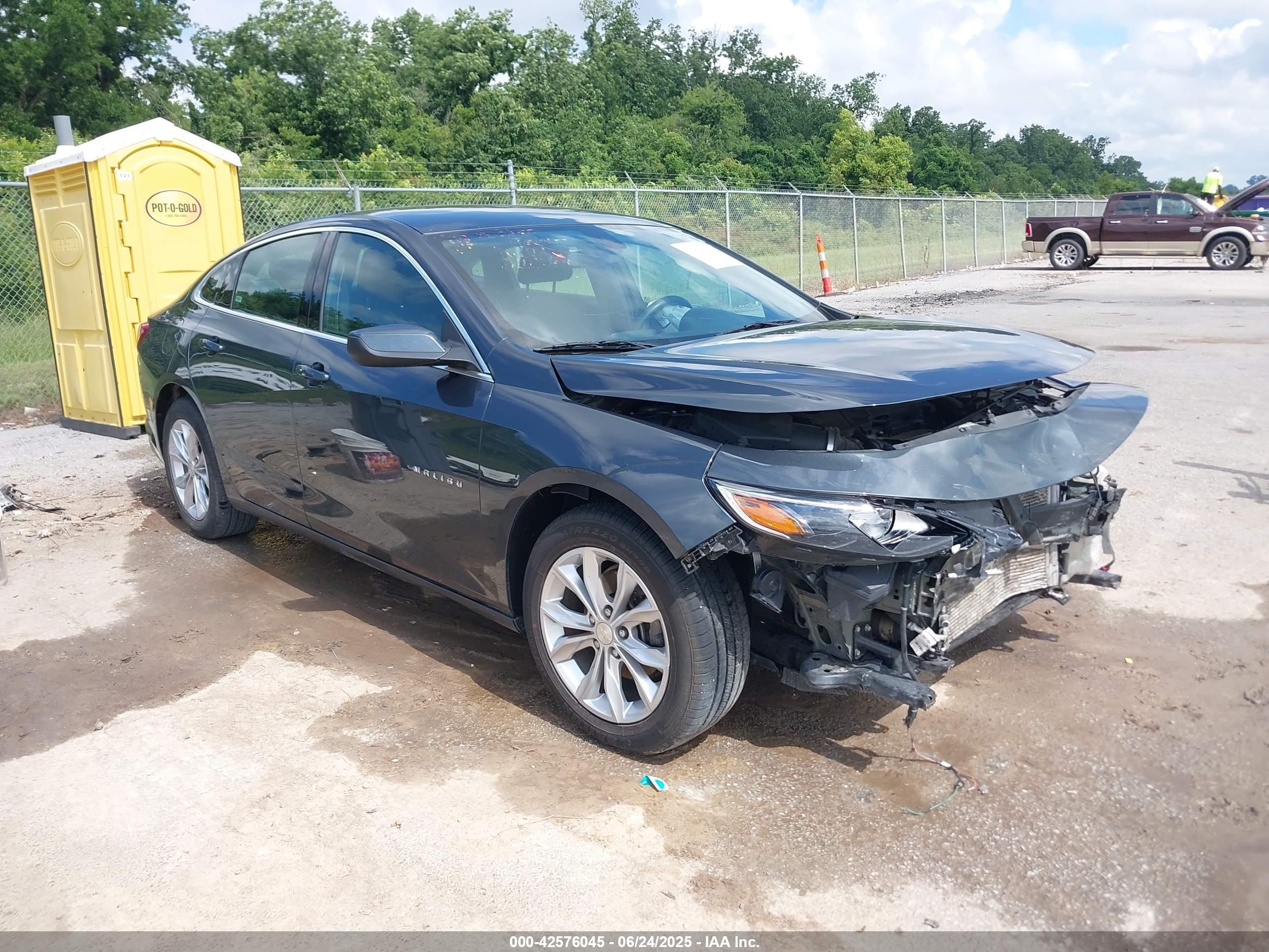 1G1ZD5ST4MF064960
