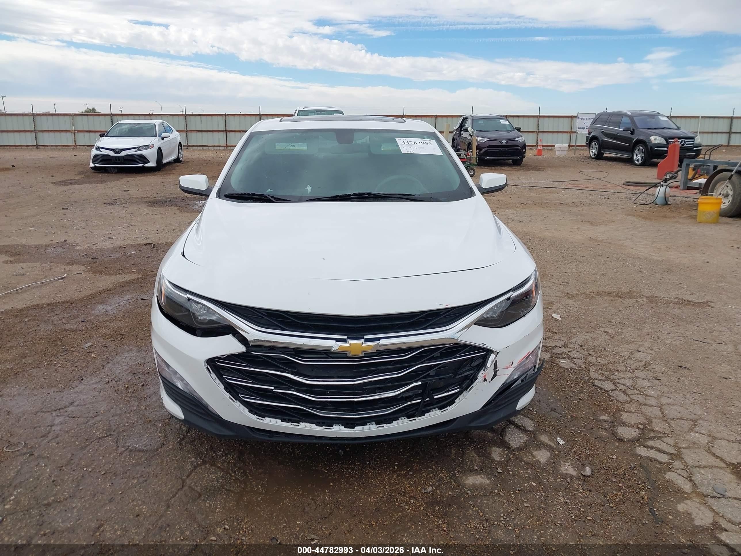 2022 Chevrolet Malibu Fwd Lt White vin: 1G1ZD5ST4NF129209