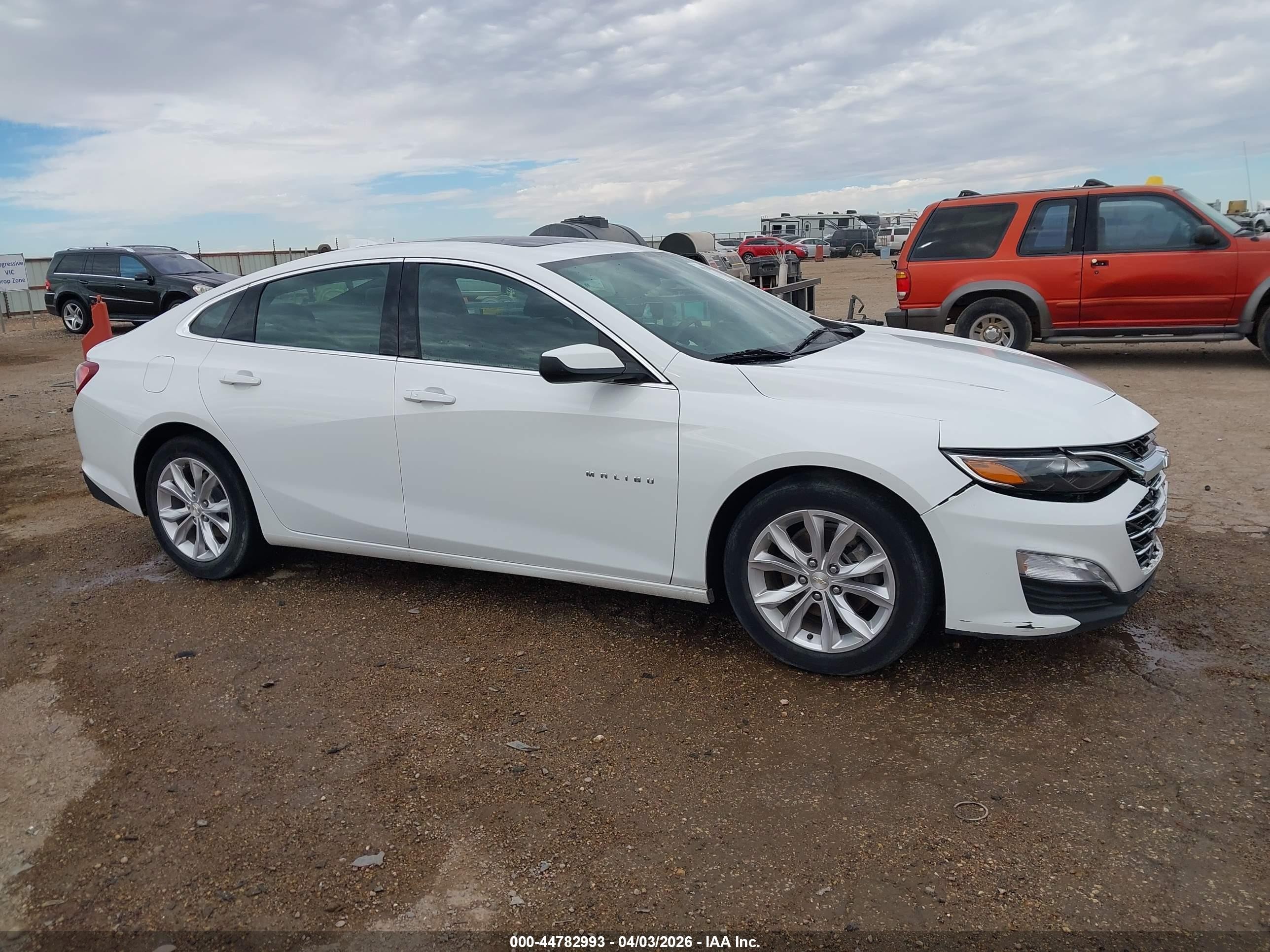 2022 Chevrolet Malibu Fwd Lt White vin: 1G1ZD5ST4NF129209