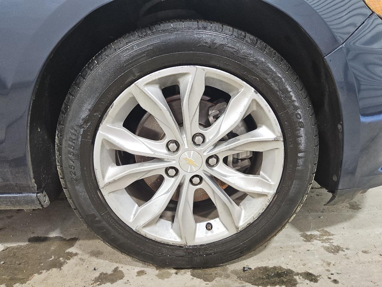 2022 Chevrolet Malibu Lt Blue vin: 1G1ZD5ST4NF174313 Damage: Right Front Wheel, Curb Rash, > 12 Inches