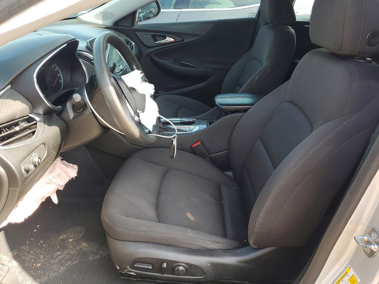 2019 Chevrolet Malibu Lt Silver vin: 1G1ZD5ST5KF170055