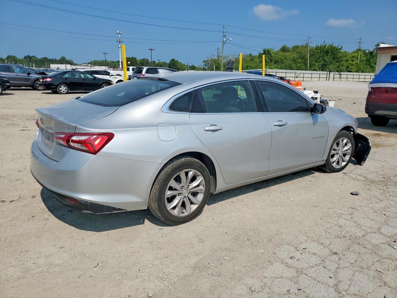 2020 Chevrolet Malibu Lt Серебряный vin: 1G1ZD5ST5LF040603