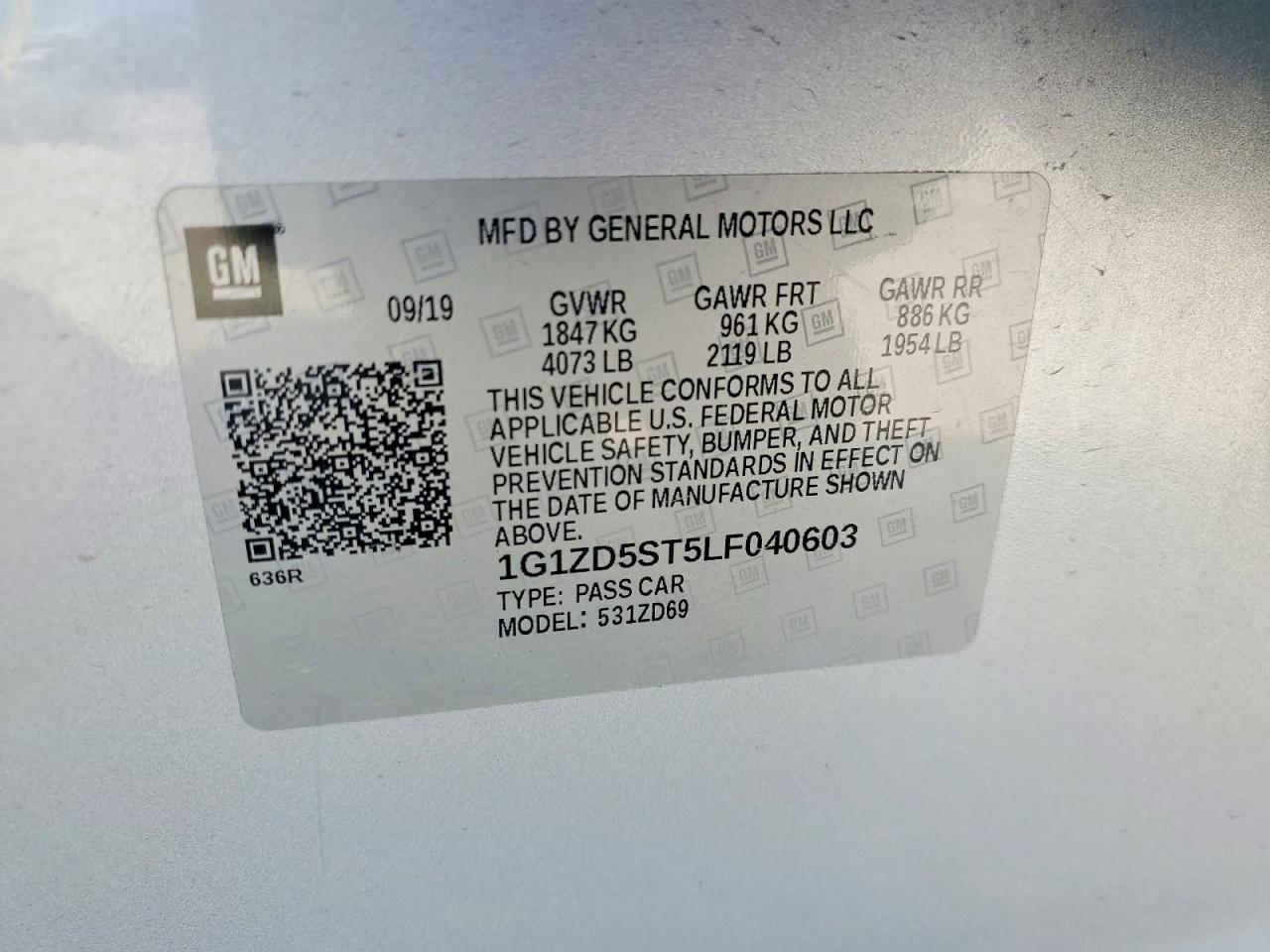 2020 Chevrolet Malibu Lt Серебряный vin: 1G1ZD5ST5LF040603