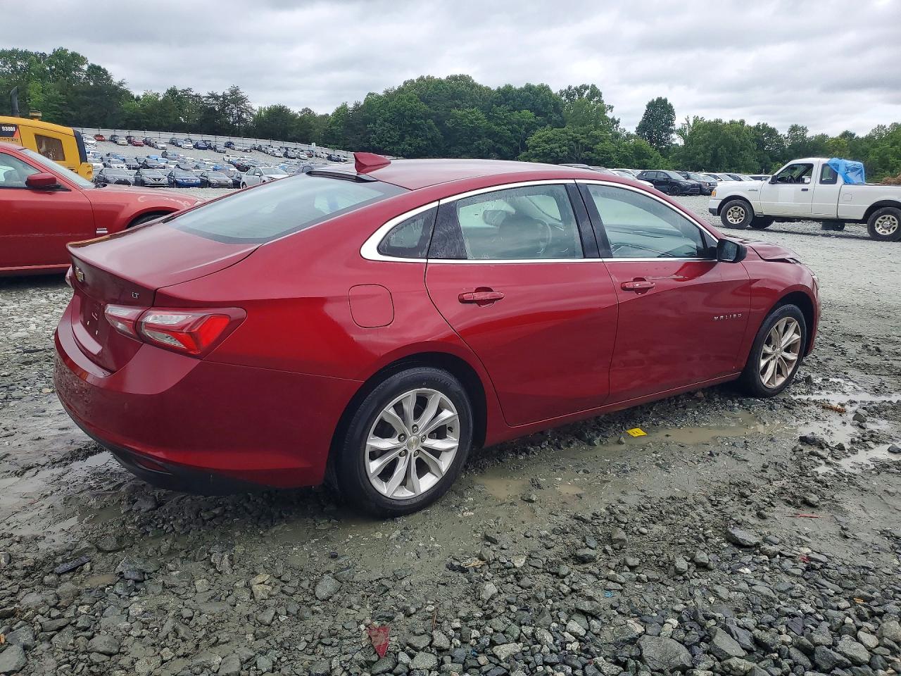2020 Chevrolet Malibu Lt Red vin: 1G1ZD5ST5LF073844