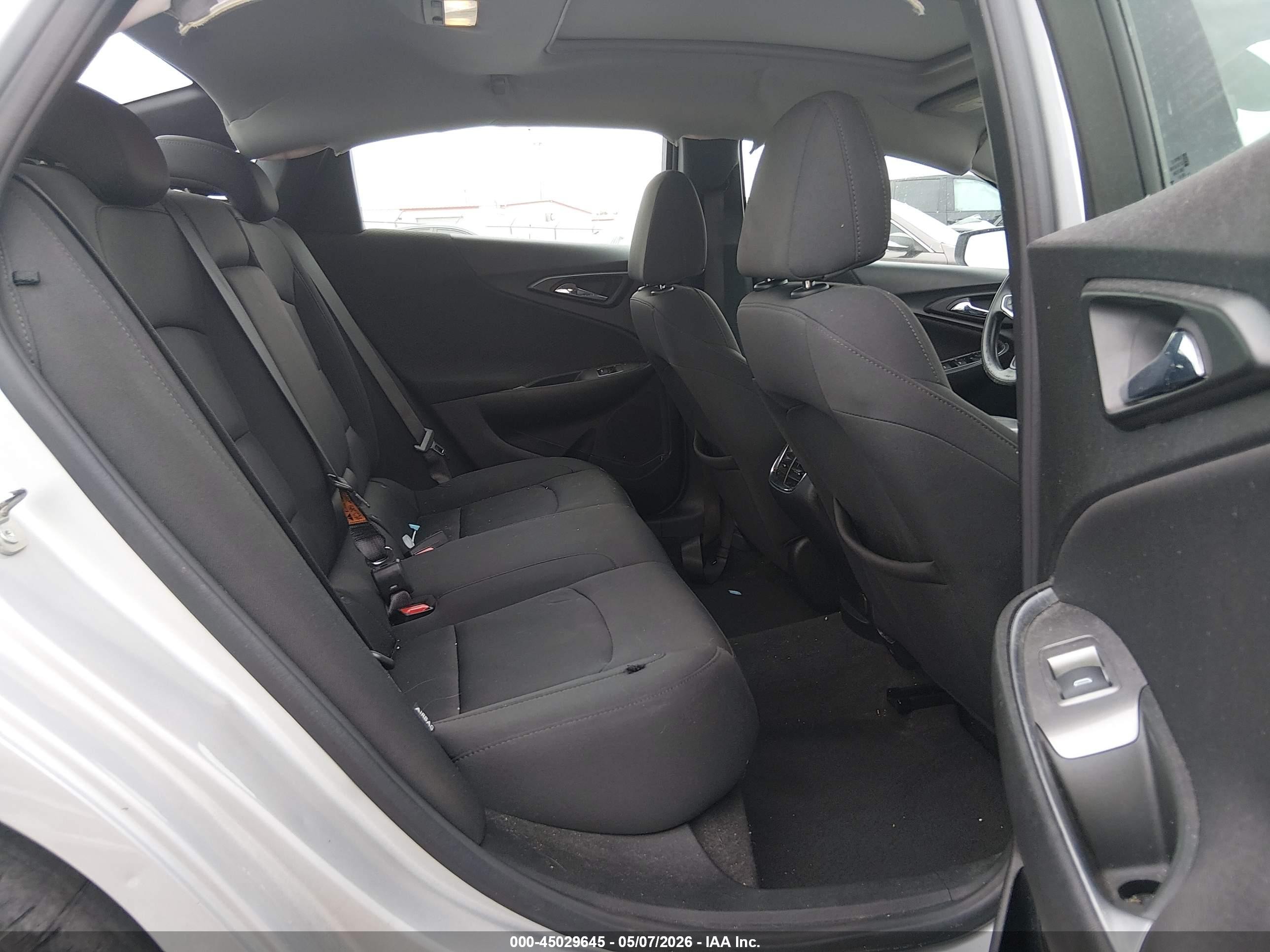 2021 Chevrolet Malibu Fwd Lt Silver vin: 1G1ZD5ST5MF007800