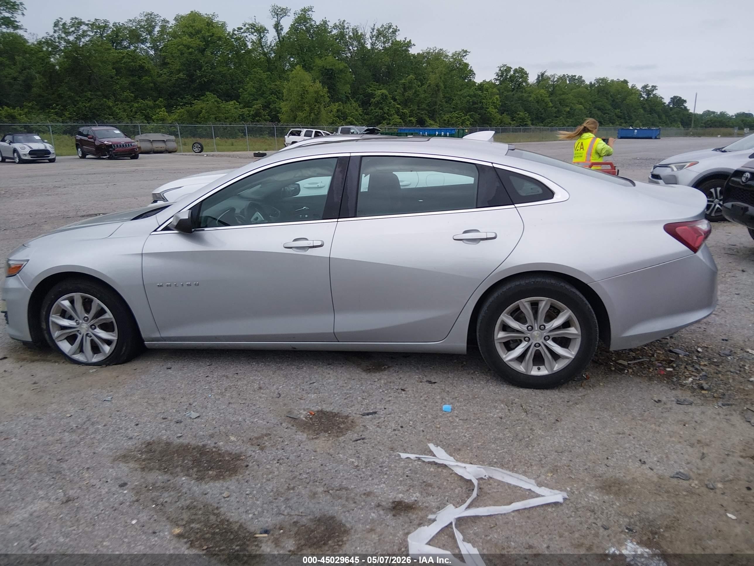 2021 Chevrolet Malibu Fwd Lt Silver vin: 1G1ZD5ST5MF007800