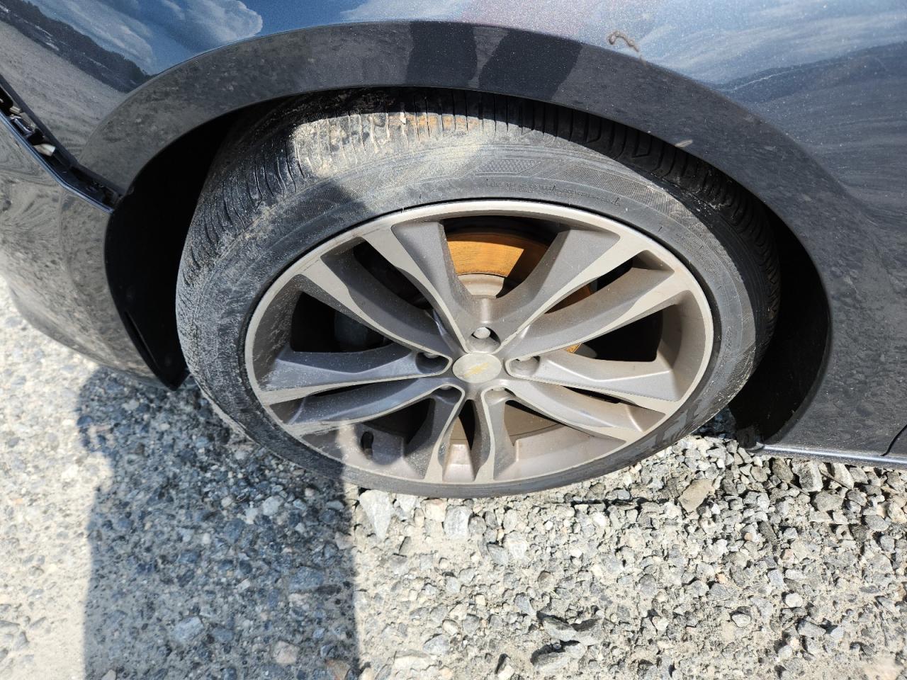 2021 Chevrolet Malibu Lt Gray vin: 1G1ZD5ST5MF077104 Damage: Left Front Wheel, Curb Rash, 6 To 7 Inches