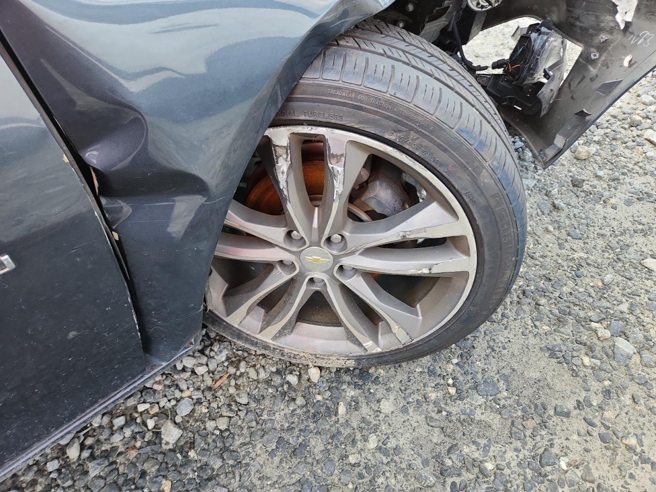 2021 Chevrolet Malibu Lt Gray vin: 1G1ZD5ST5MF077104 Damage: Right Front Wheel, Curb Rash, > 12 Inches