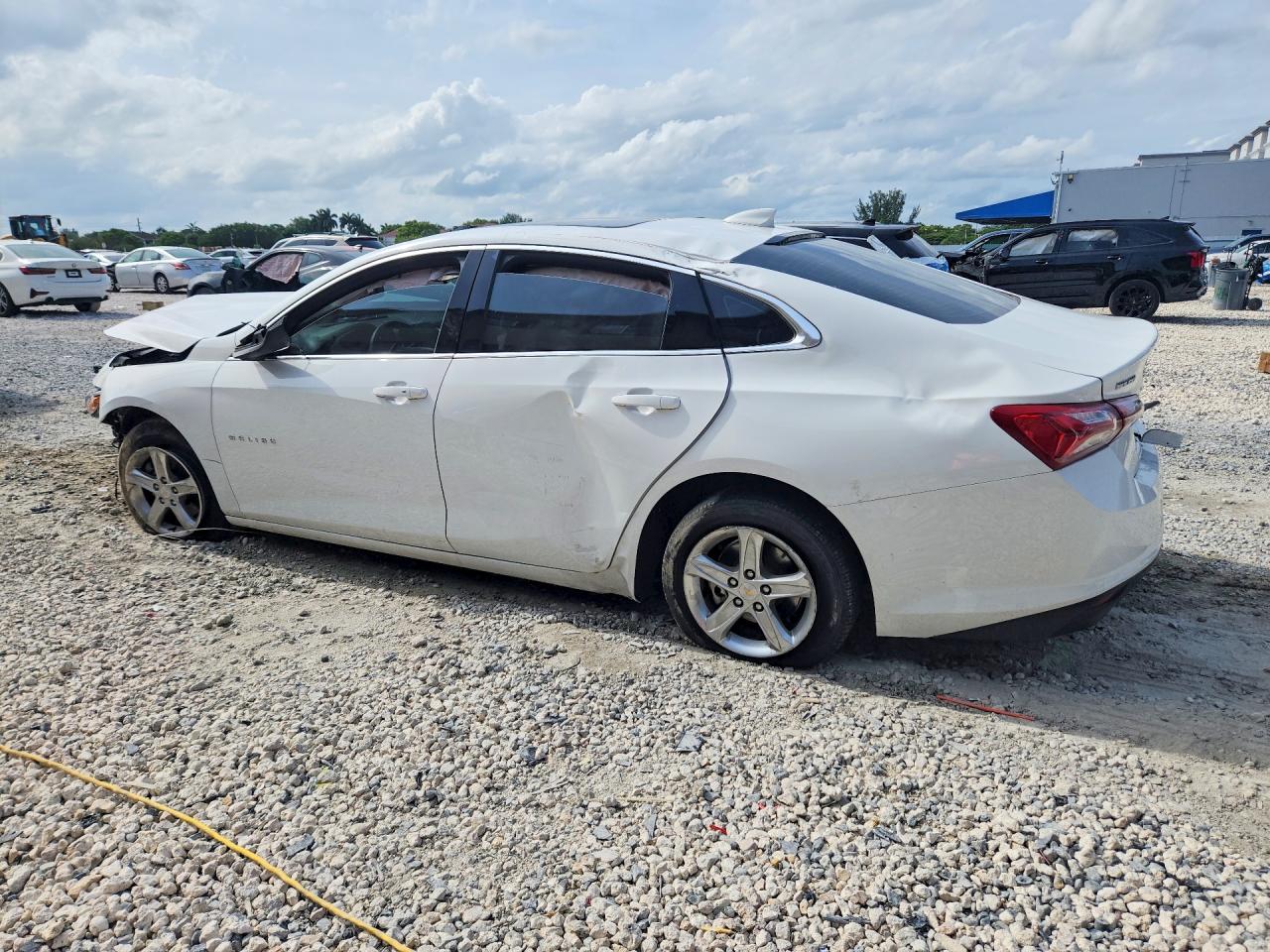 2022 Chevrolet Malibu Lt White vin: 1G1ZD5ST5NF180590