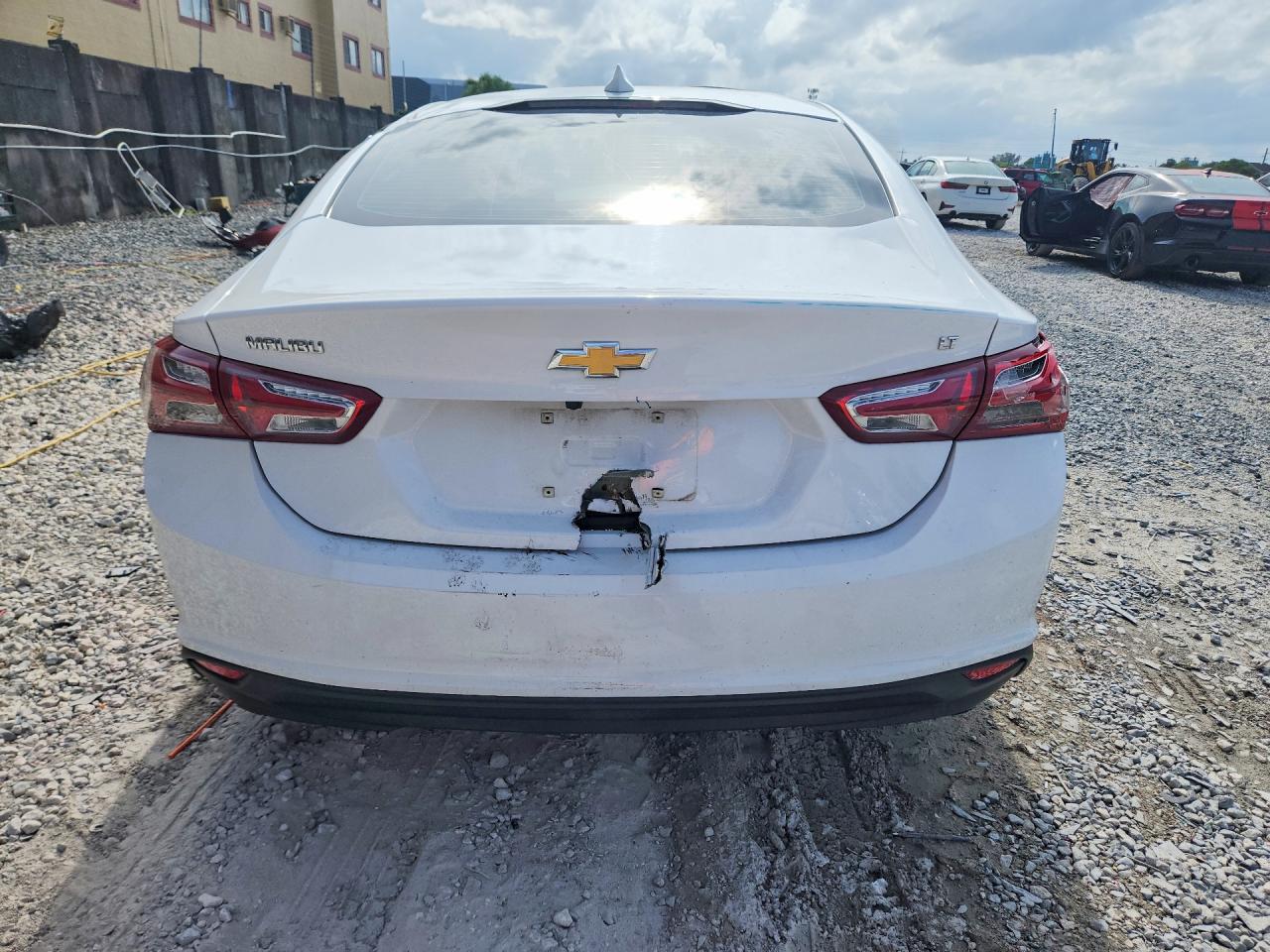 2022 Chevrolet Malibu Lt White vin: 1G1ZD5ST5NF180590