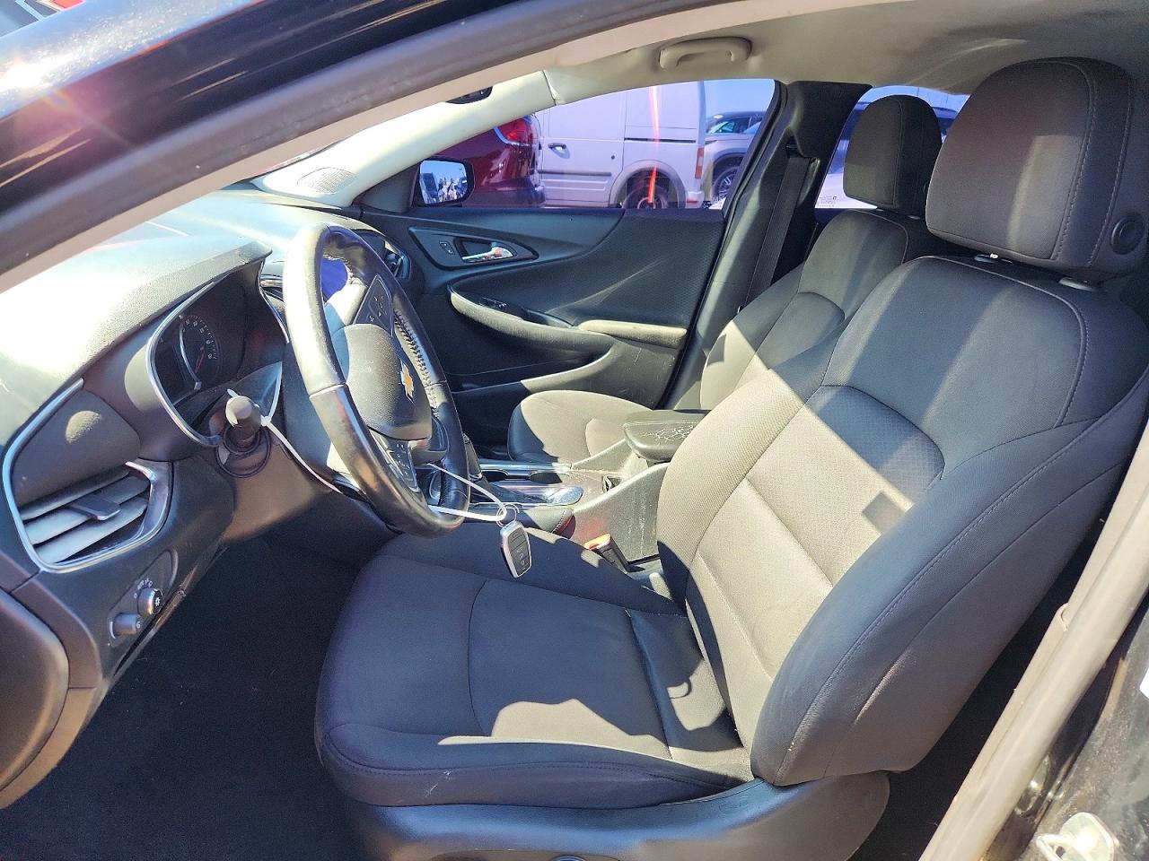 2018 Chevrolet Malibu Lt Black vin: 1G1ZD5ST6JF135636