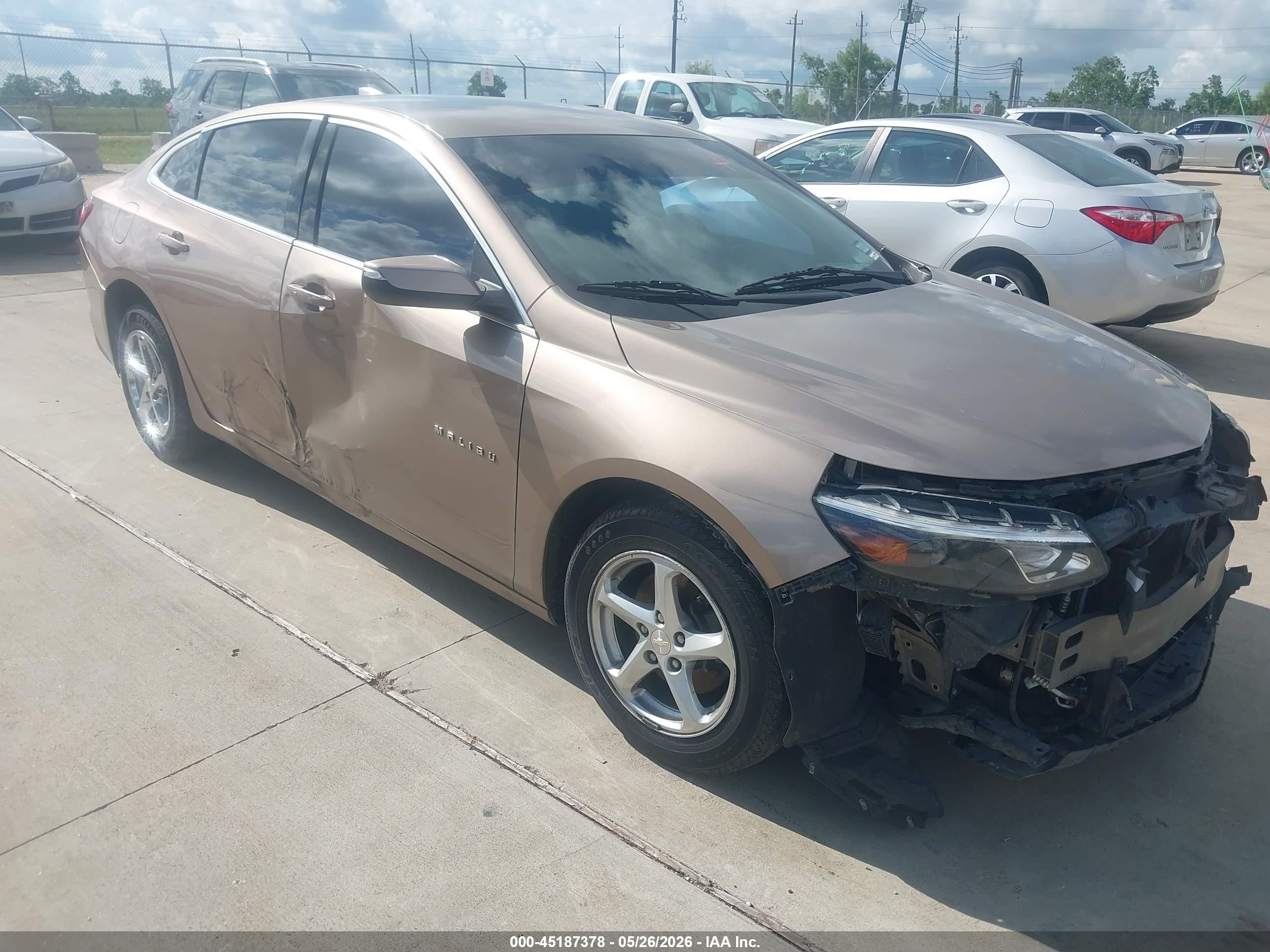 1G1ZD5ST6JF201375