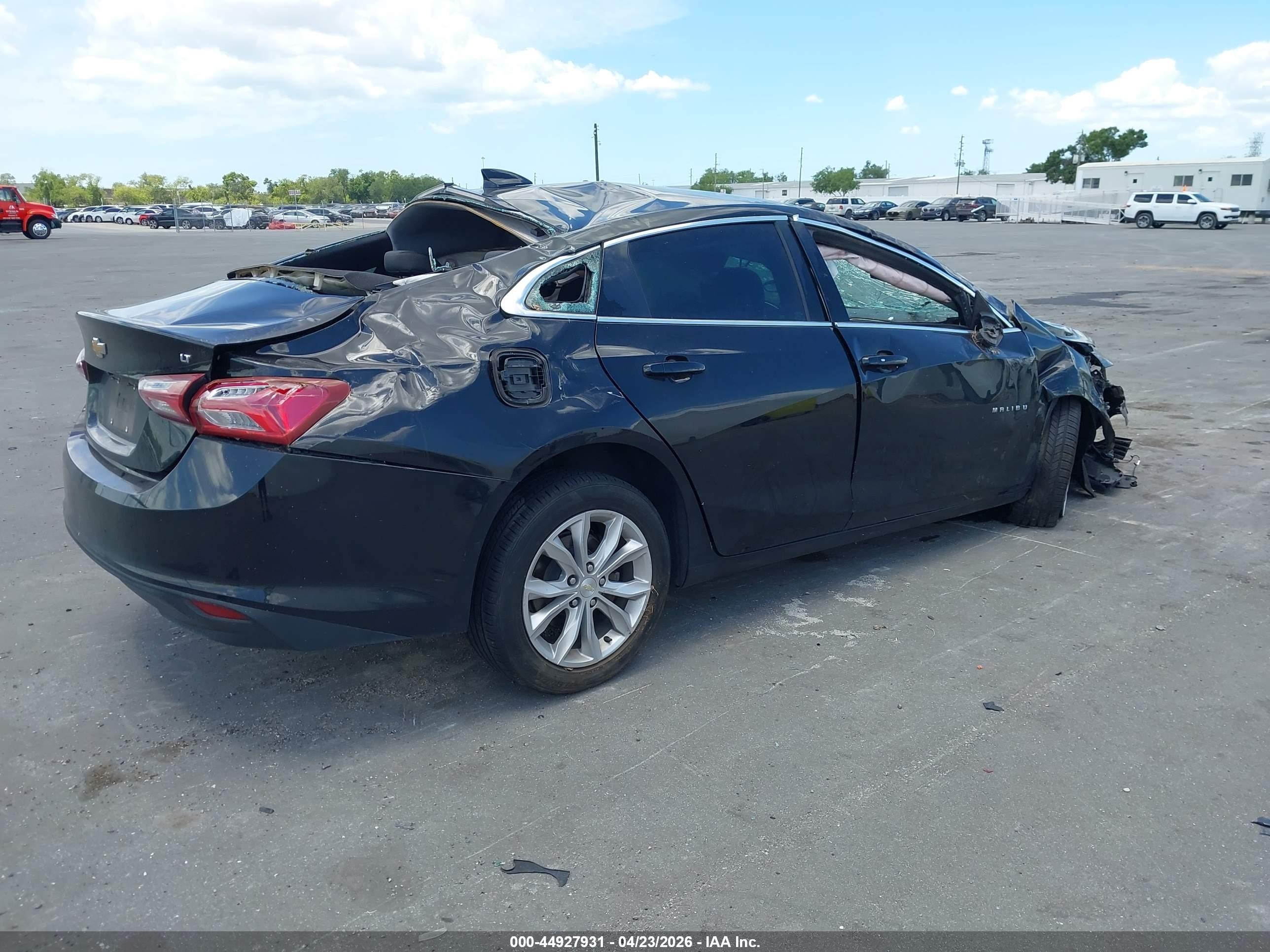 2020 Chevrolet Malibu Fwd Lt Черный vin: 1G1ZD5ST6LF093620