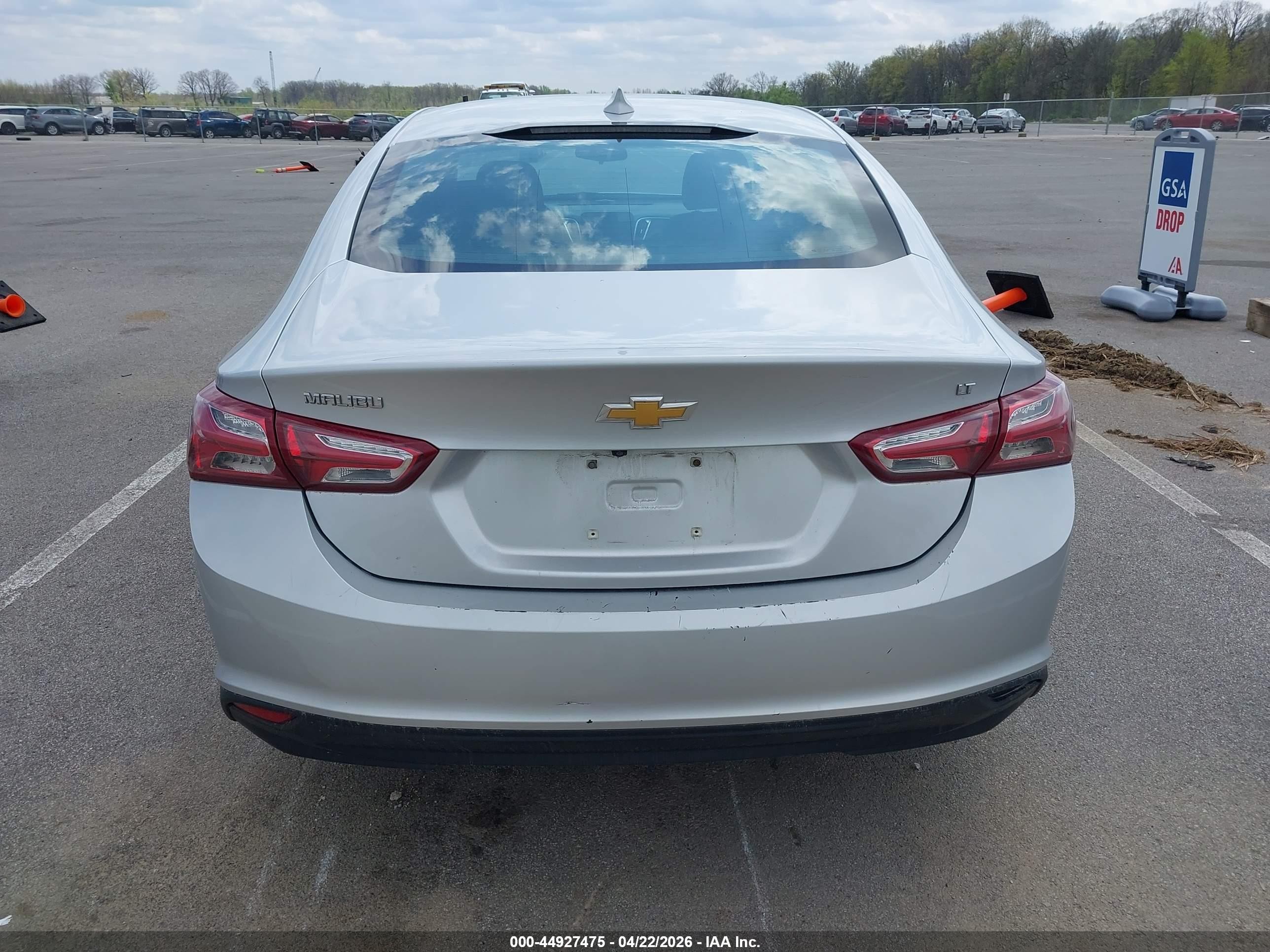 2020 Chevrolet Malibu Fwd Lt Silver vin: 1G1ZD5ST6LF097053