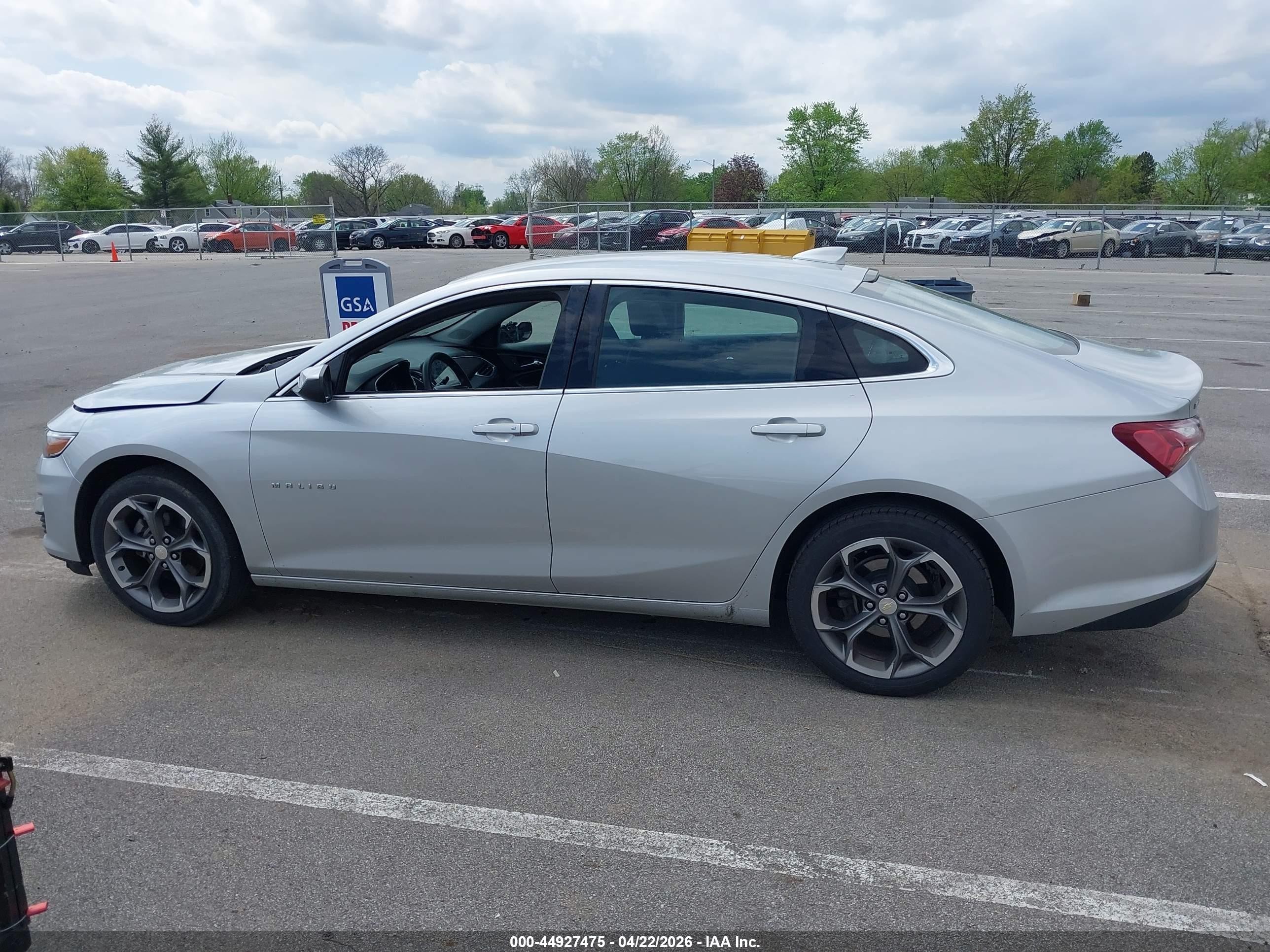 2020 Chevrolet Malibu Fwd Lt Silver vin: 1G1ZD5ST6LF097053
