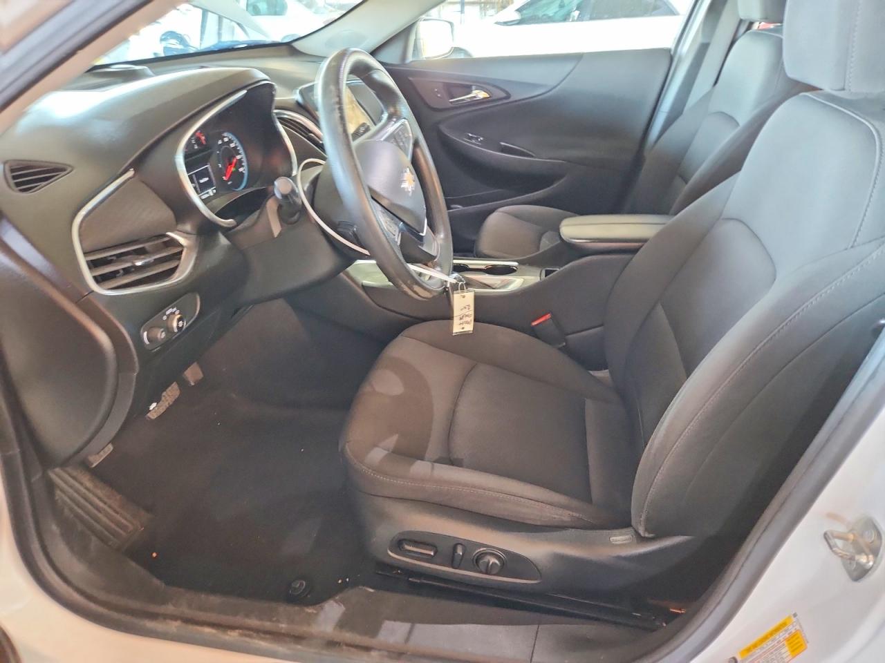 2020 Chevrolet Malibu Lt White vin: 1G1ZD5ST6LF101246
