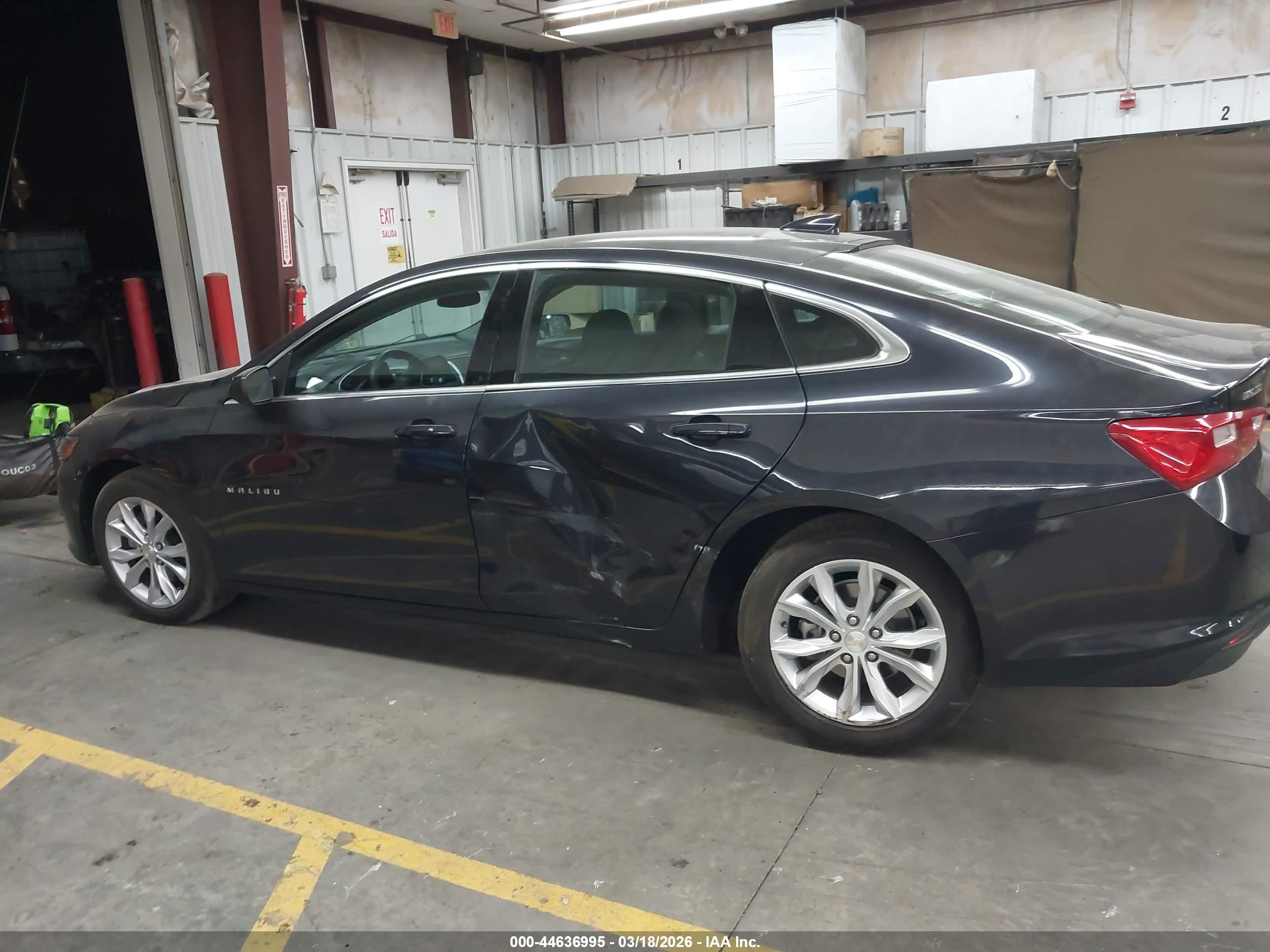 2023 Chevrolet Malibu Fwd 1lt Черный vin: 1G1ZD5ST6PF223448