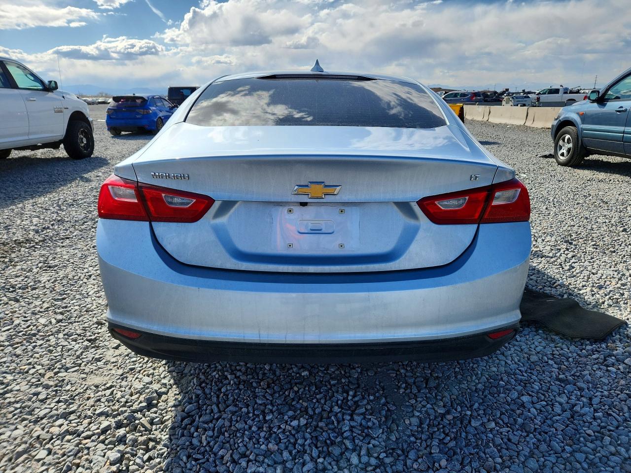 2018 Chevrolet Malibu Lt Серебряный vin: 1G1ZD5ST7JF104234