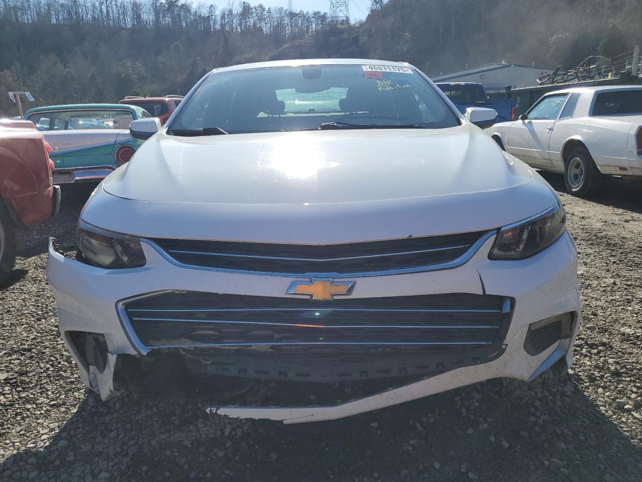 2018 Chevrolet Malibu Lt White vin: 1G1ZD5ST7JF178138