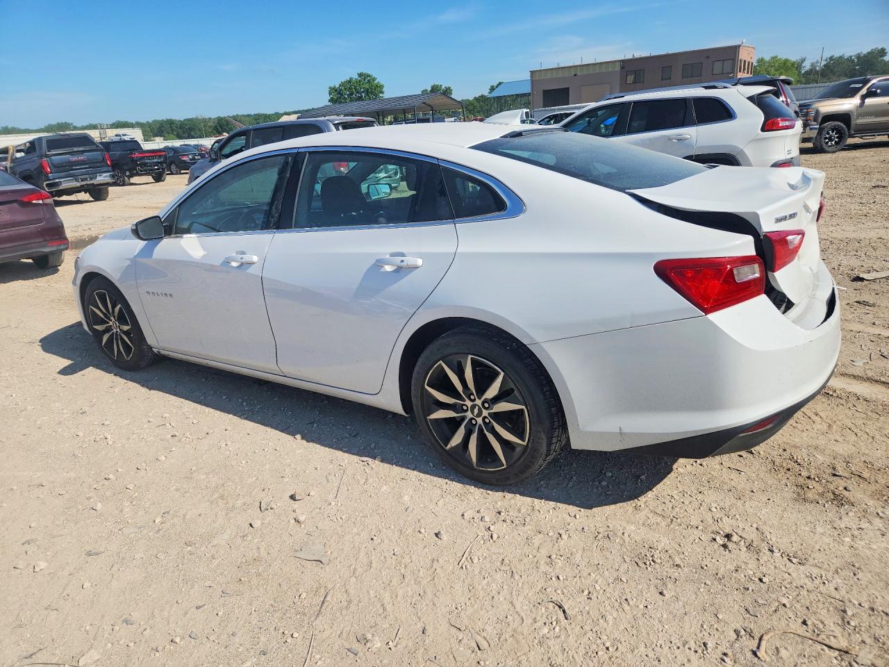 2018 Chevrolet Malibu Lt White vin: 1G1ZD5ST7JF288283