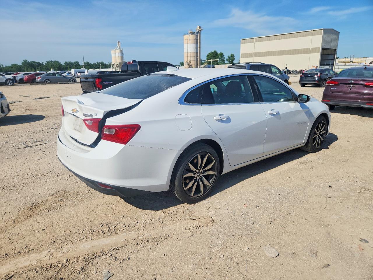 2018 Chevrolet Malibu Lt White vin: 1G1ZD5ST7JF288283