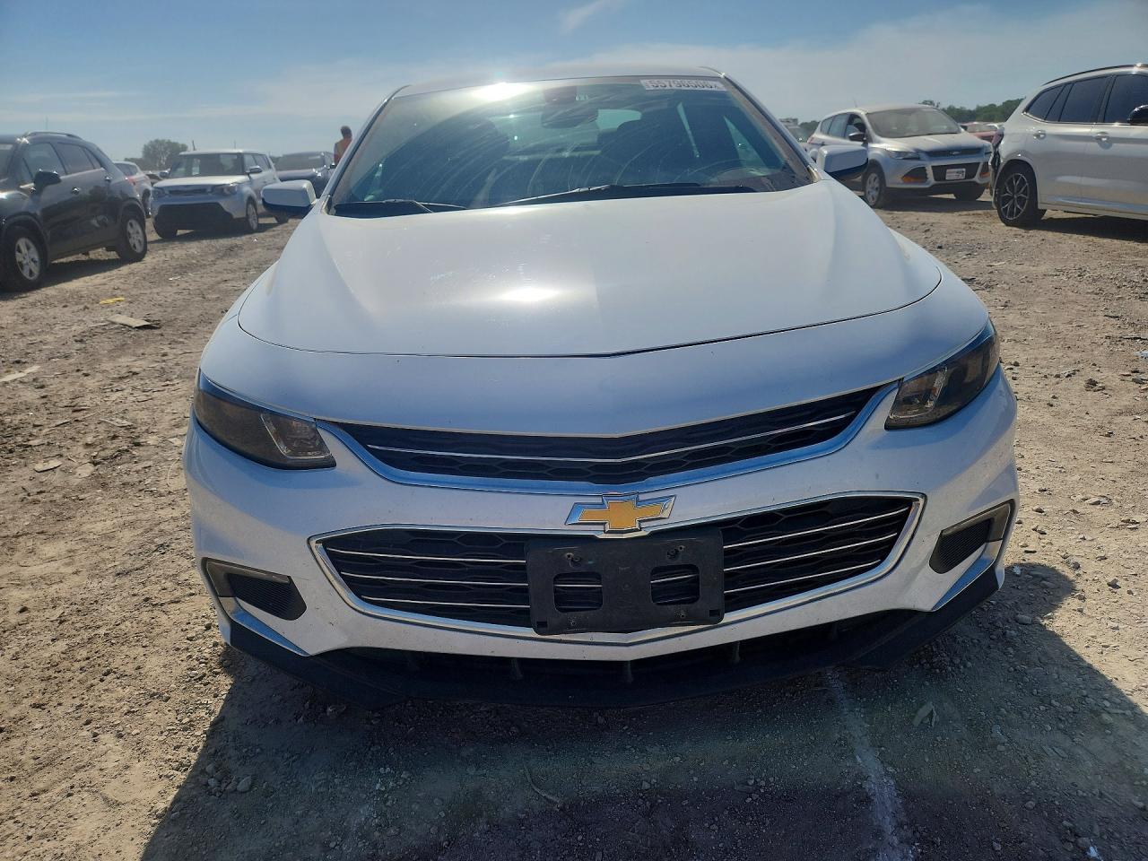 2018 Chevrolet Malibu Lt White vin: 1G1ZD5ST7JF288283