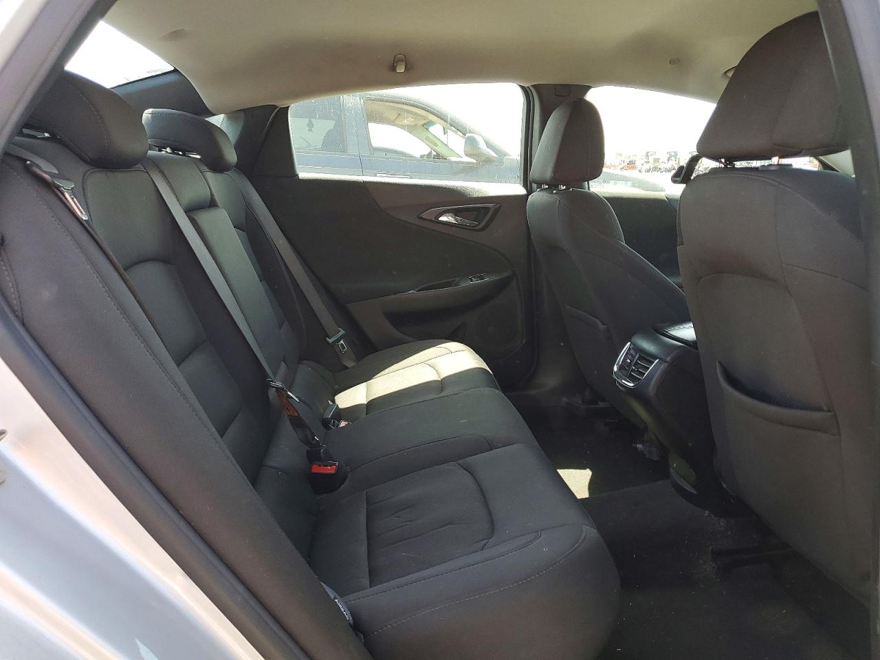 2020 Chevrolet Malibu Lt Silver vin: 1G1ZD5ST7LF040957