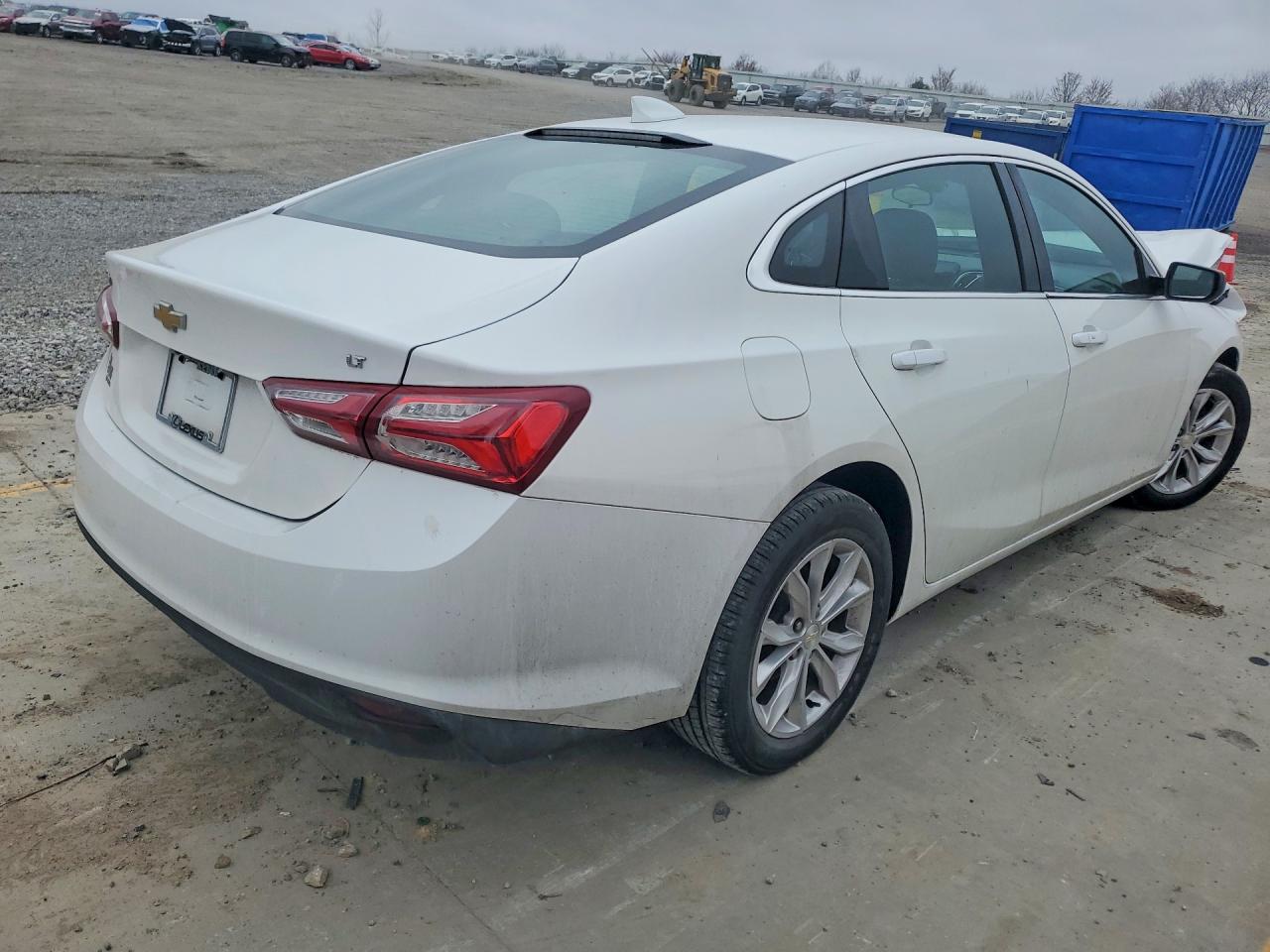 2020 Chevrolet Malibu Lt Белый vin: 1G1ZD5ST7LF071867