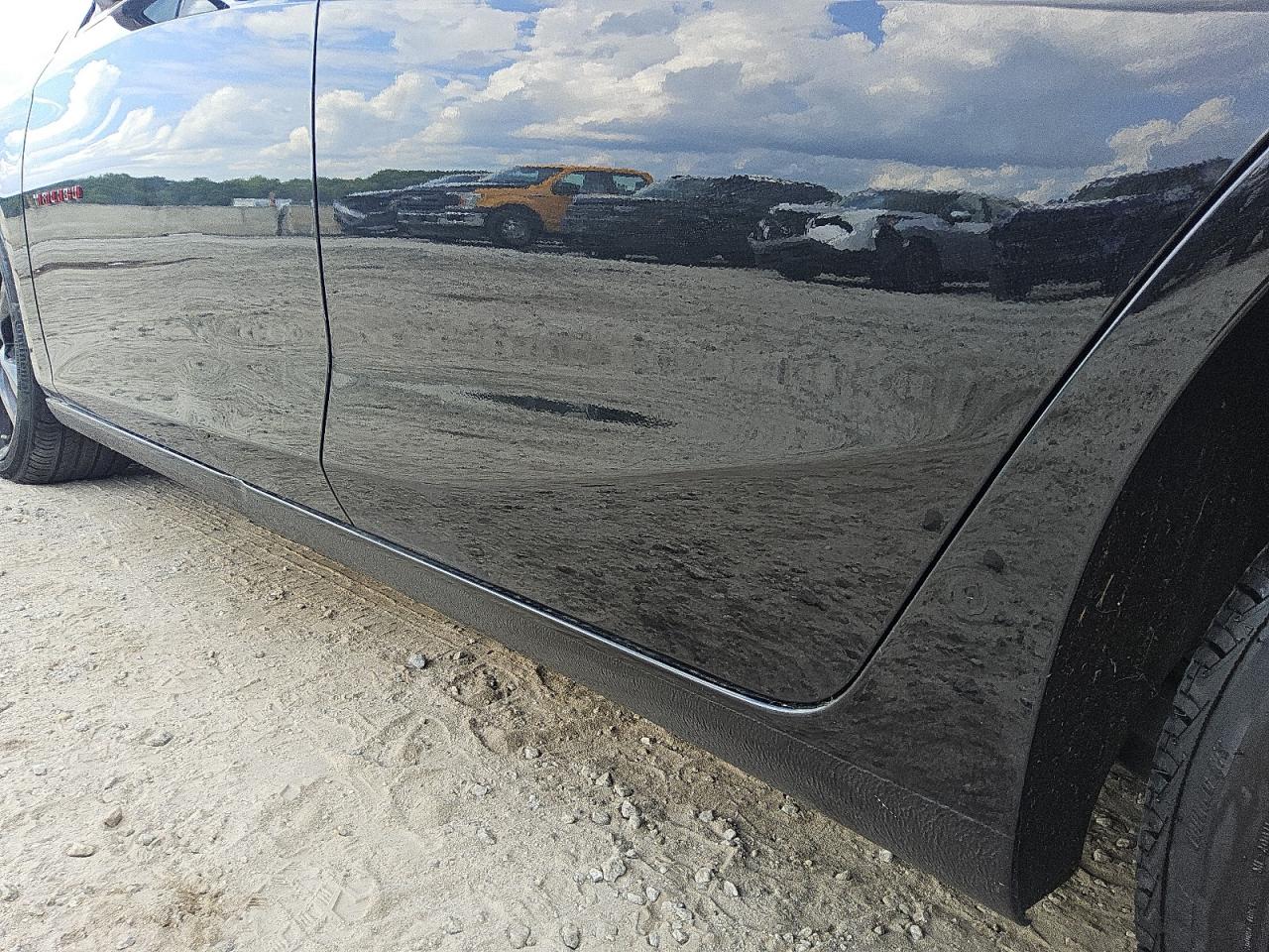 2022 Chevrolet Malibu Lt Black vin: 1G1ZD5ST7NF108984 Damage: Left Rocker Panel, Multiple Scratches Light, 3
