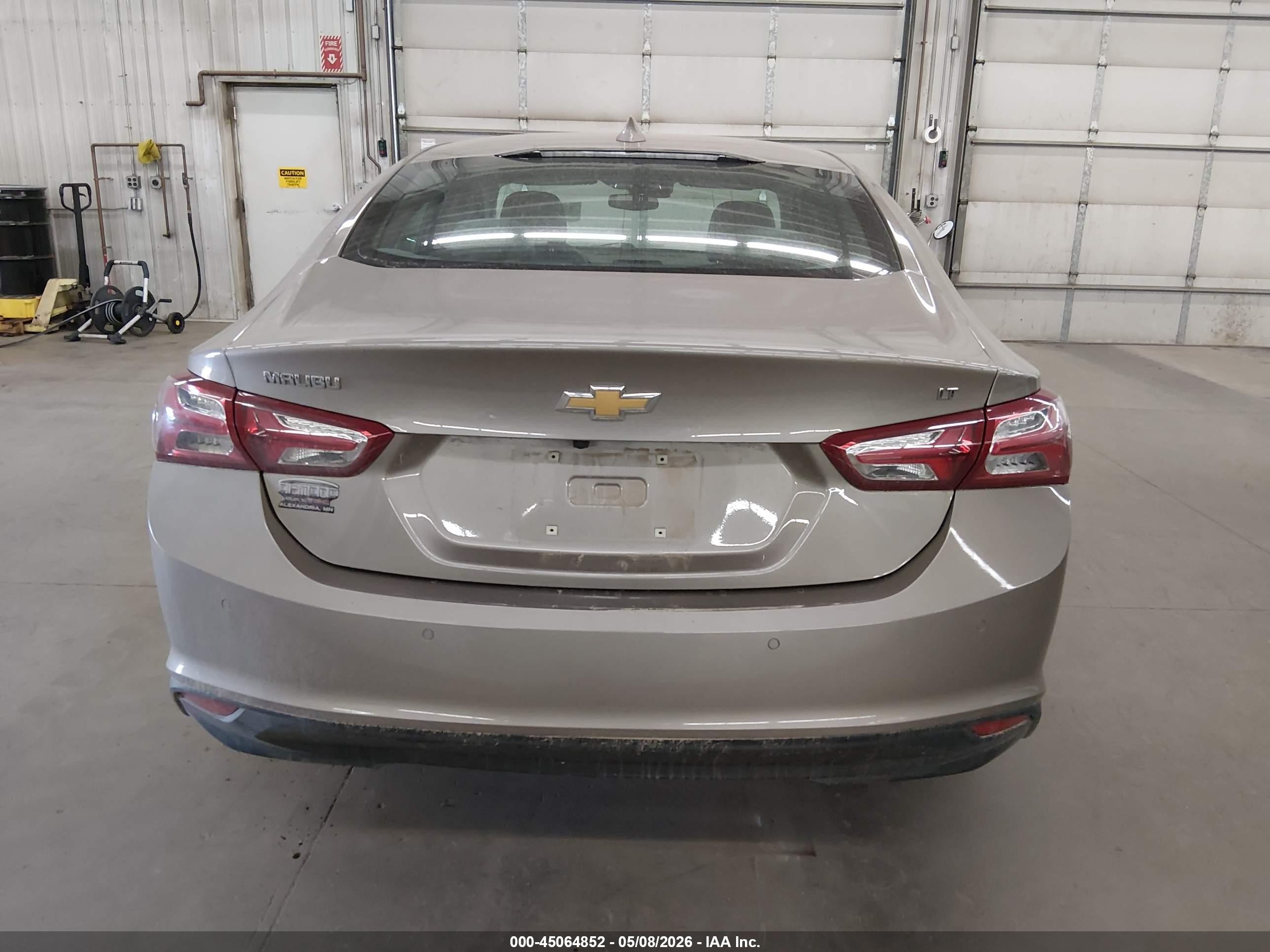 2022 Chevrolet Malibu Fwd Lt Желто-коричневый vin: 1G1ZD5ST7NF142066