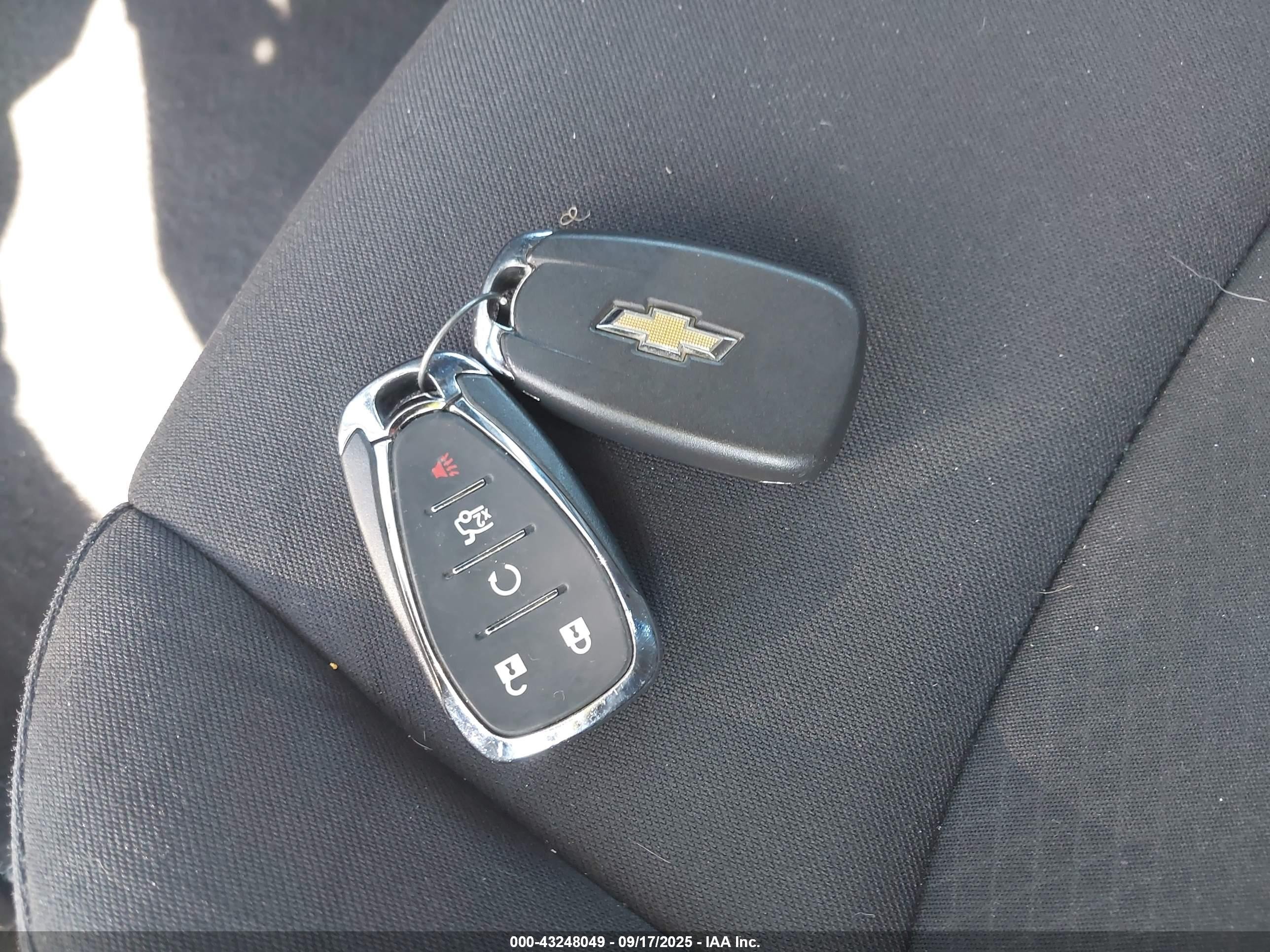 2023 Chevrolet Malibu Fwd 1lt Золотой vin: 1G1ZD5ST7PF117493