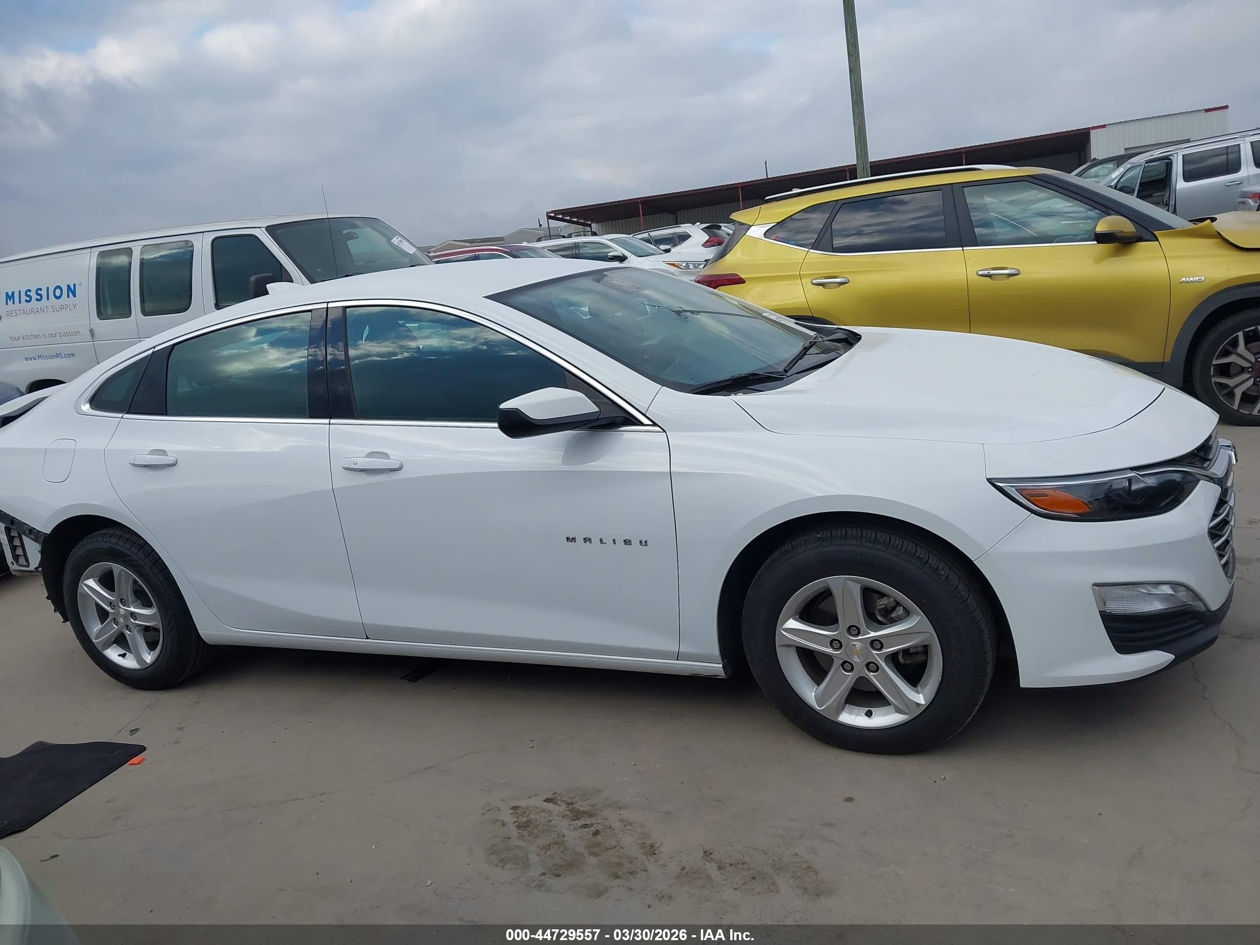 2023 Chevrolet Malibu Fwd 1lt White vin: 1G1ZD5ST7PF189861