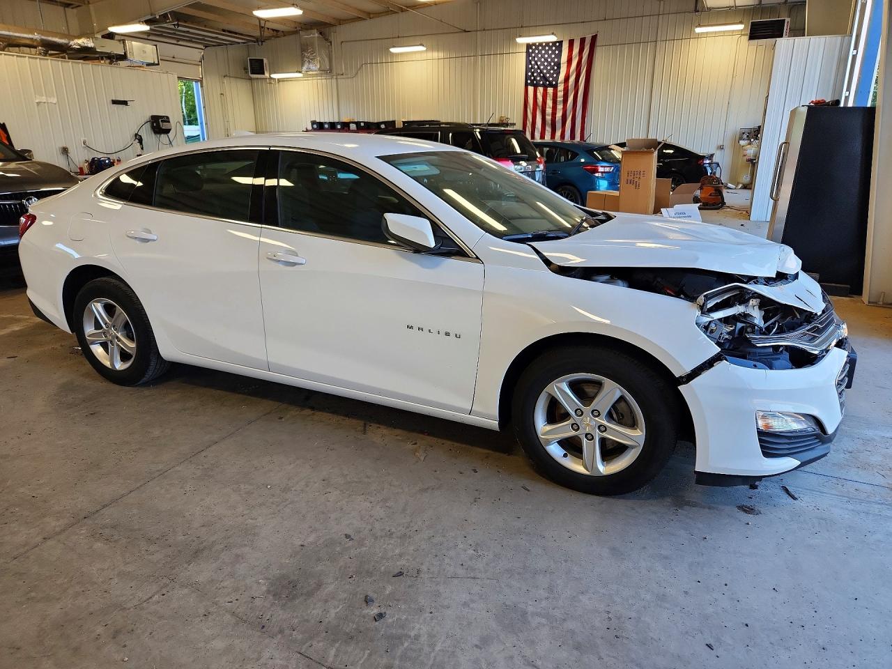 2024 Chevrolet Malibu Lt White vin: 1G1ZD5ST7RF170259