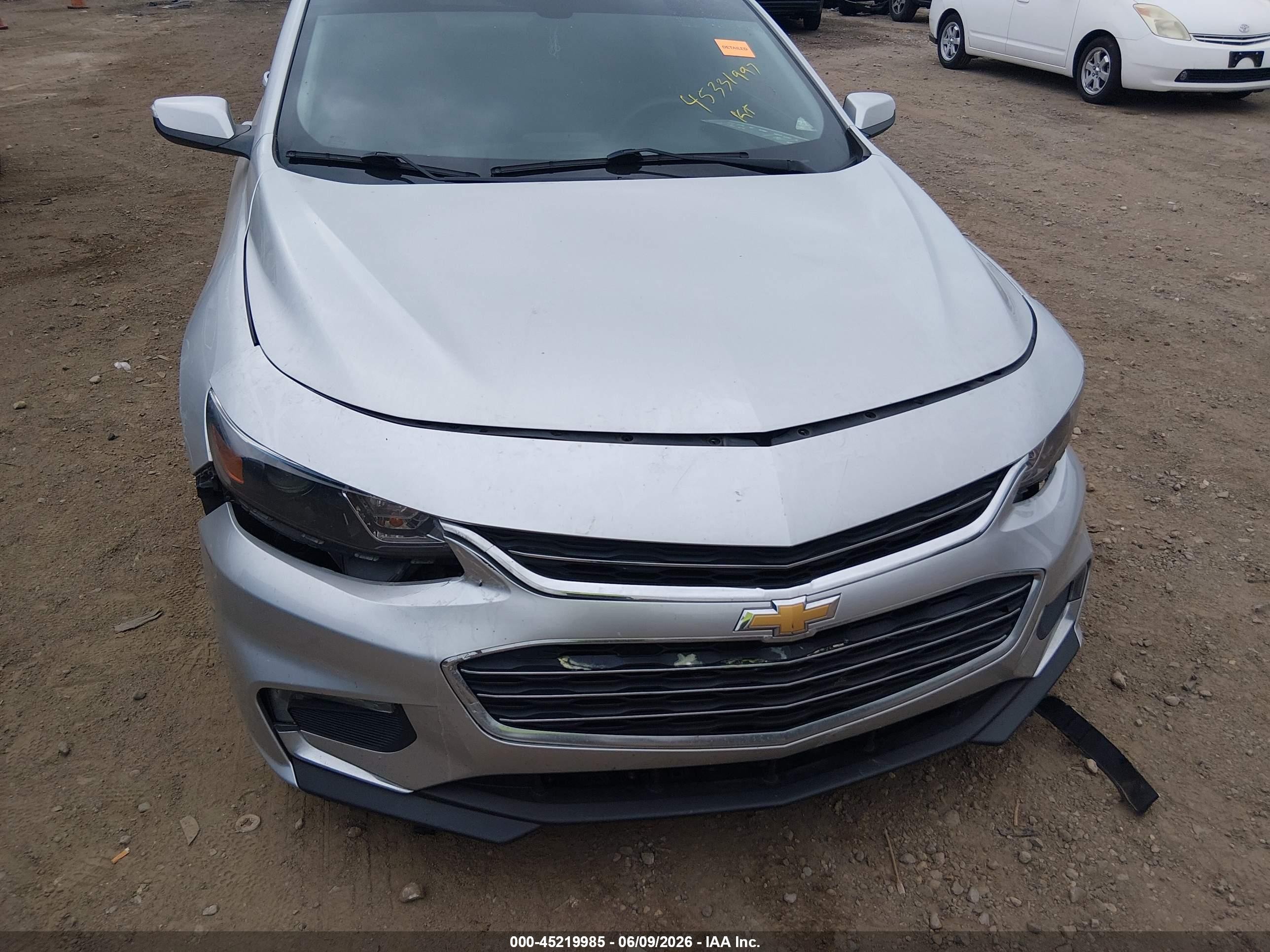 2018 Chevrolet Malibu Lt Silver vin: 1G1ZD5ST8JF265014