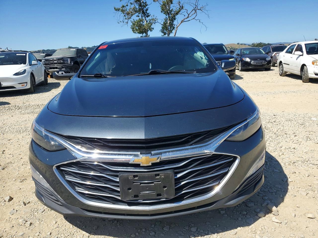 2020 Chevrolet Malibu Lt Серый vin: 1G1ZD5ST8LF006493