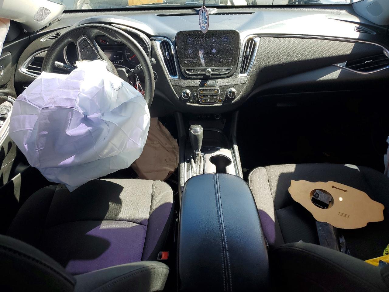 2020 Chevrolet Malibu Lt Серый vin: 1G1ZD5ST8LF006493