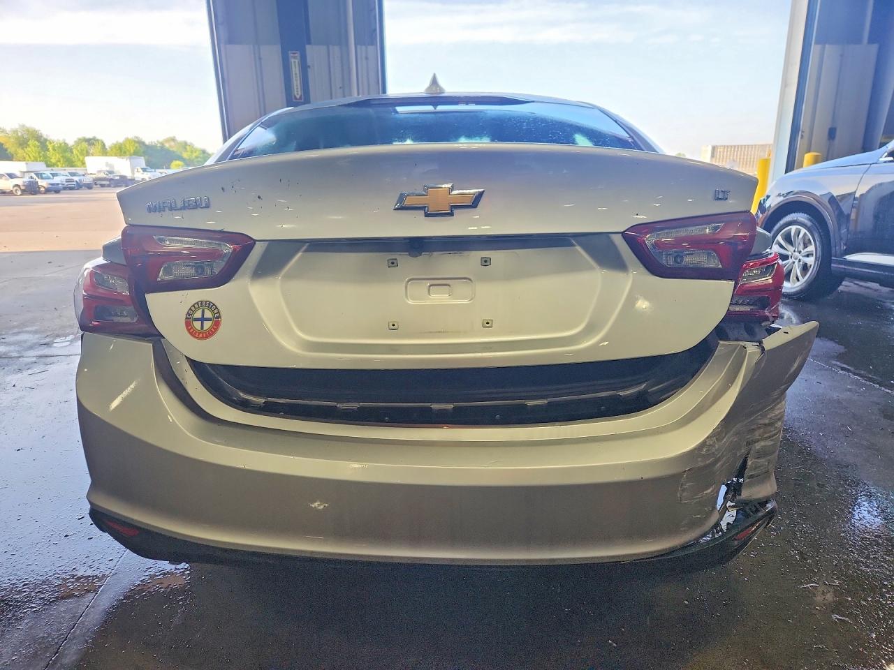 2021 Chevrolet Malibu Lt Silver vin: 1G1ZD5ST8MF074181